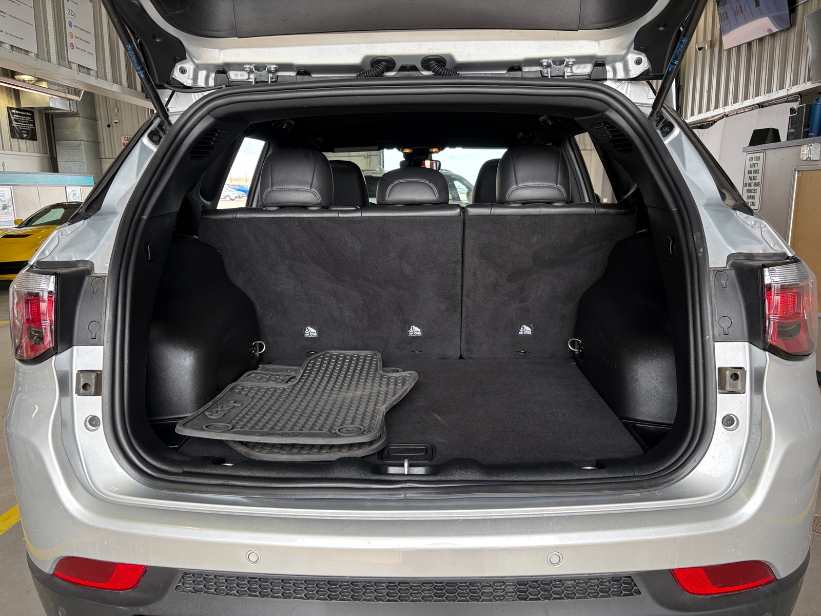 Thumbnail: 2025 Jeep Compass - 7