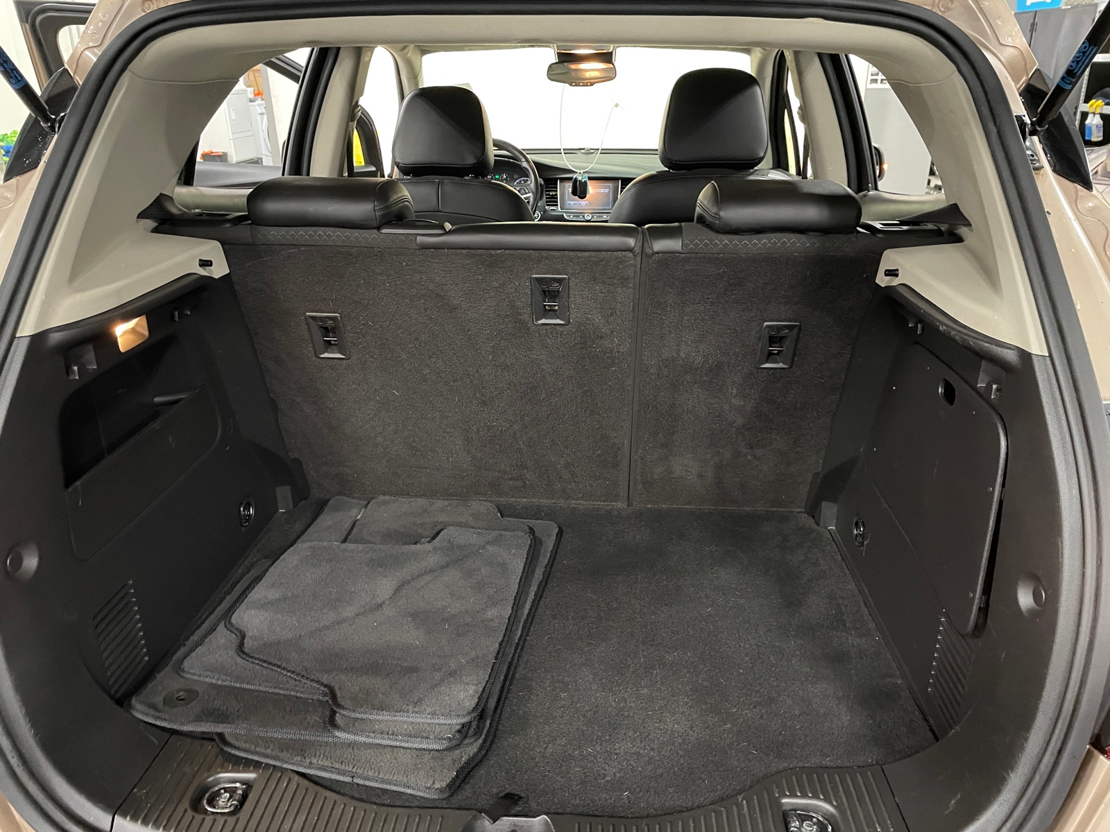 Thumbnail: 2018 Buick Encore - 7