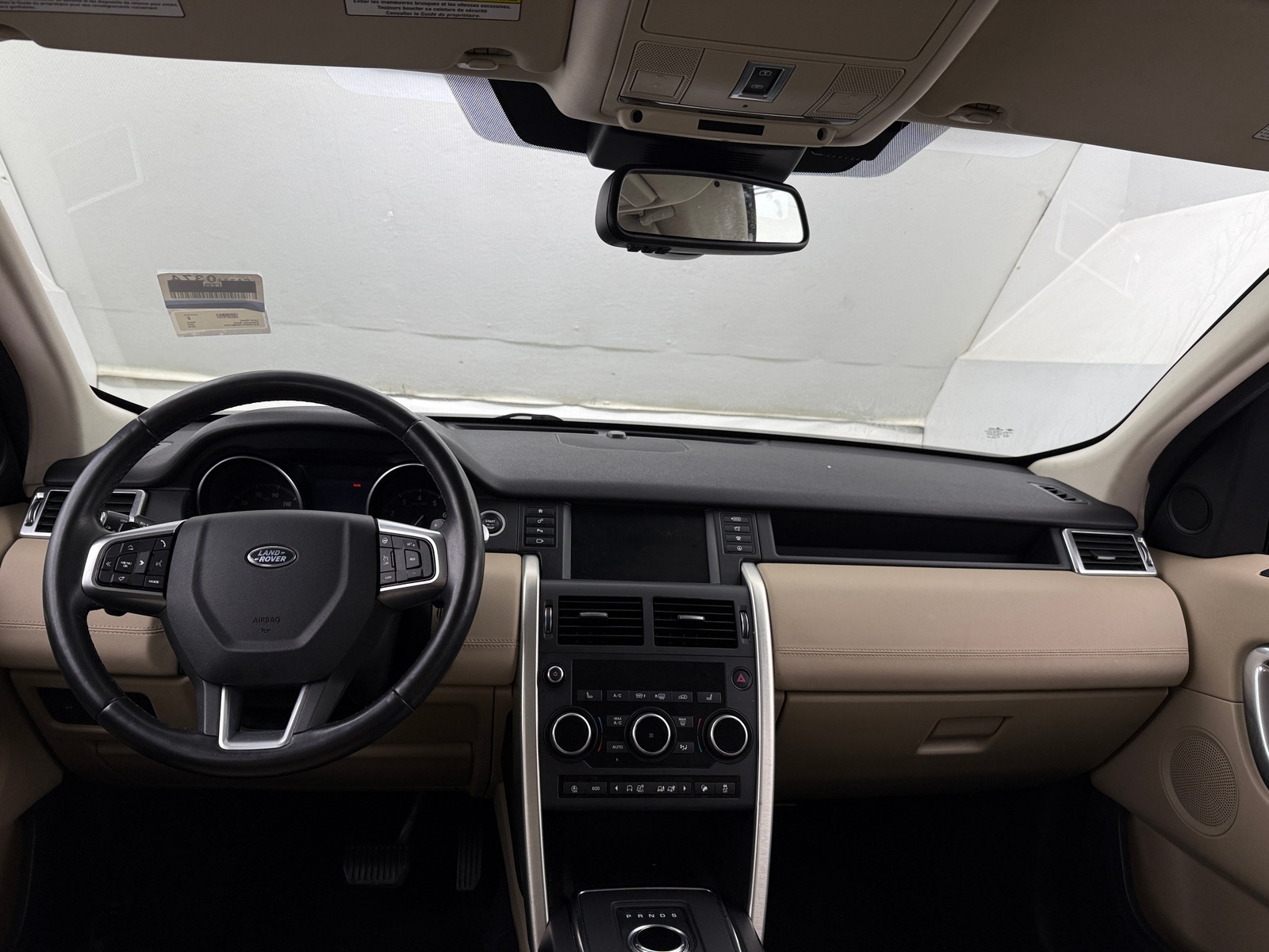 Thumbnail: 2019 Land Rover Discovery Sport - 2