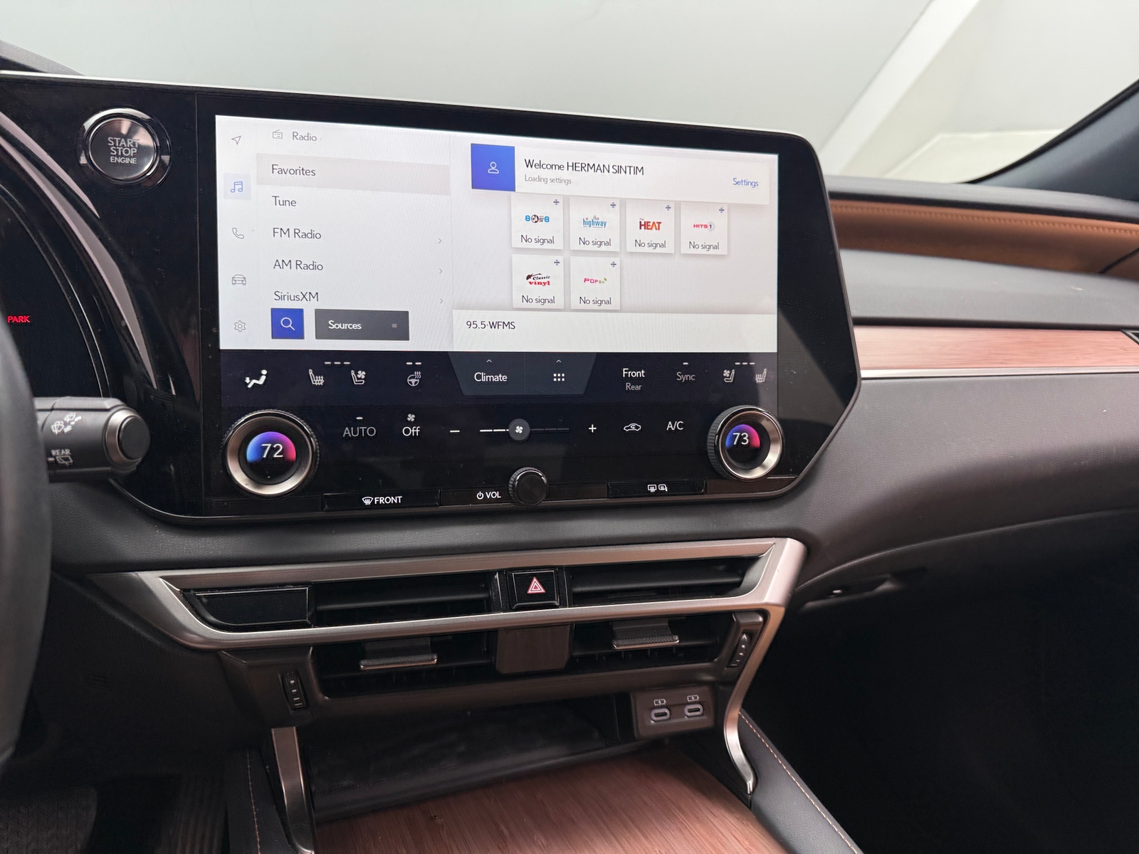 Thumbnail: 2023 Lexus RX - 4