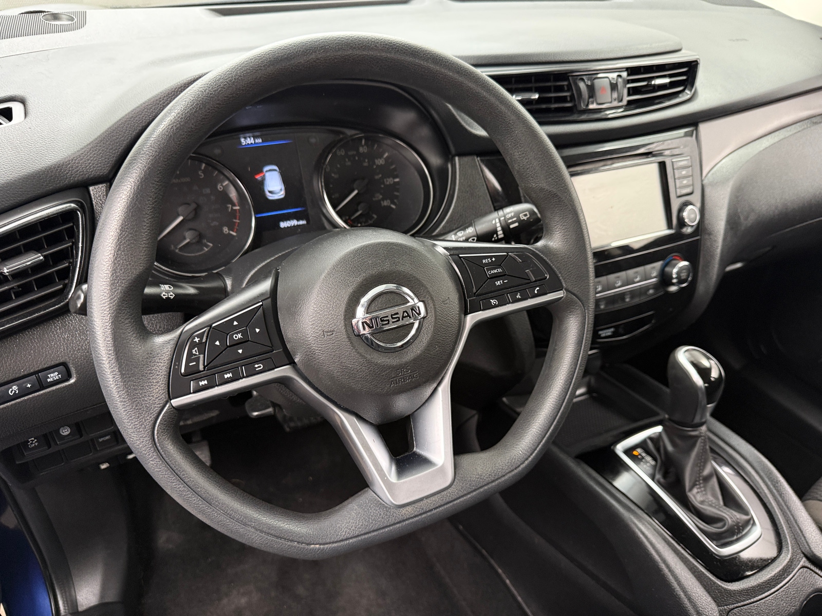 Thumbnail: 2022 Nissan Rogue Sport - 5