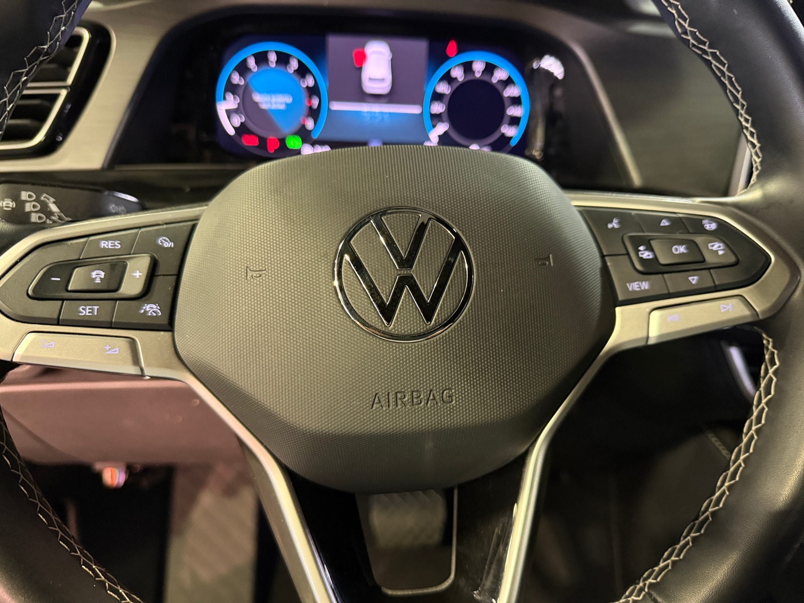 Thumbnail: 2025 Volkswagen Atlas - 4