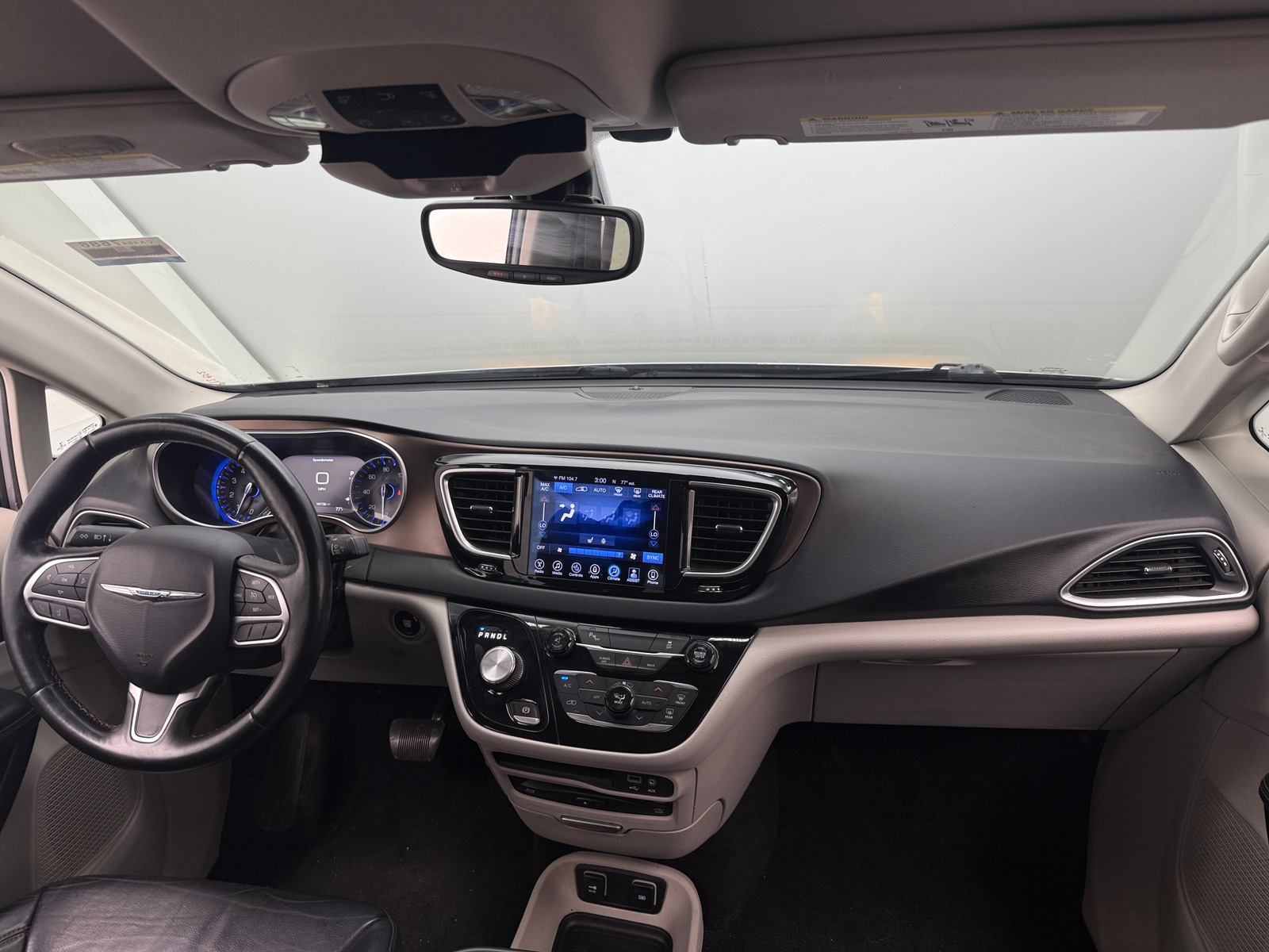 Thumbnail: 2017 Chrysler Pacifica - 2