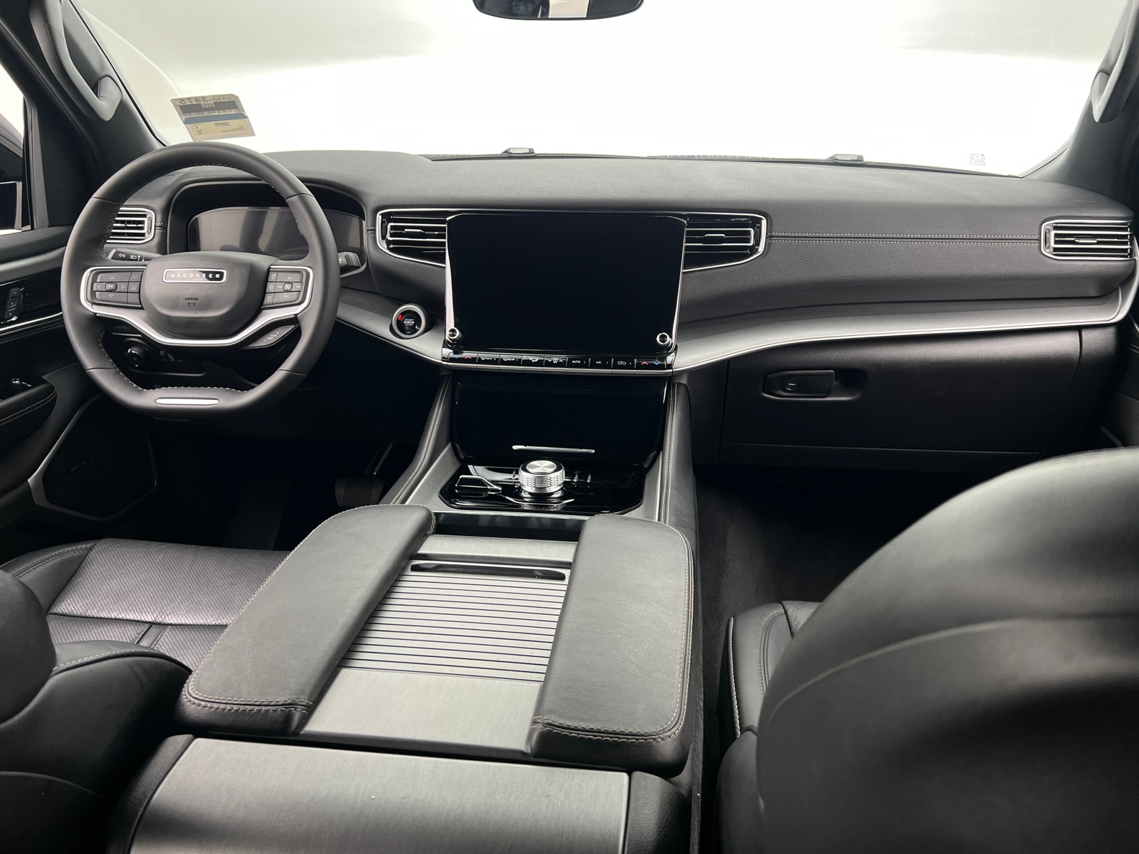 Thumbnail: 2025 Jeep Wagoneer - 2