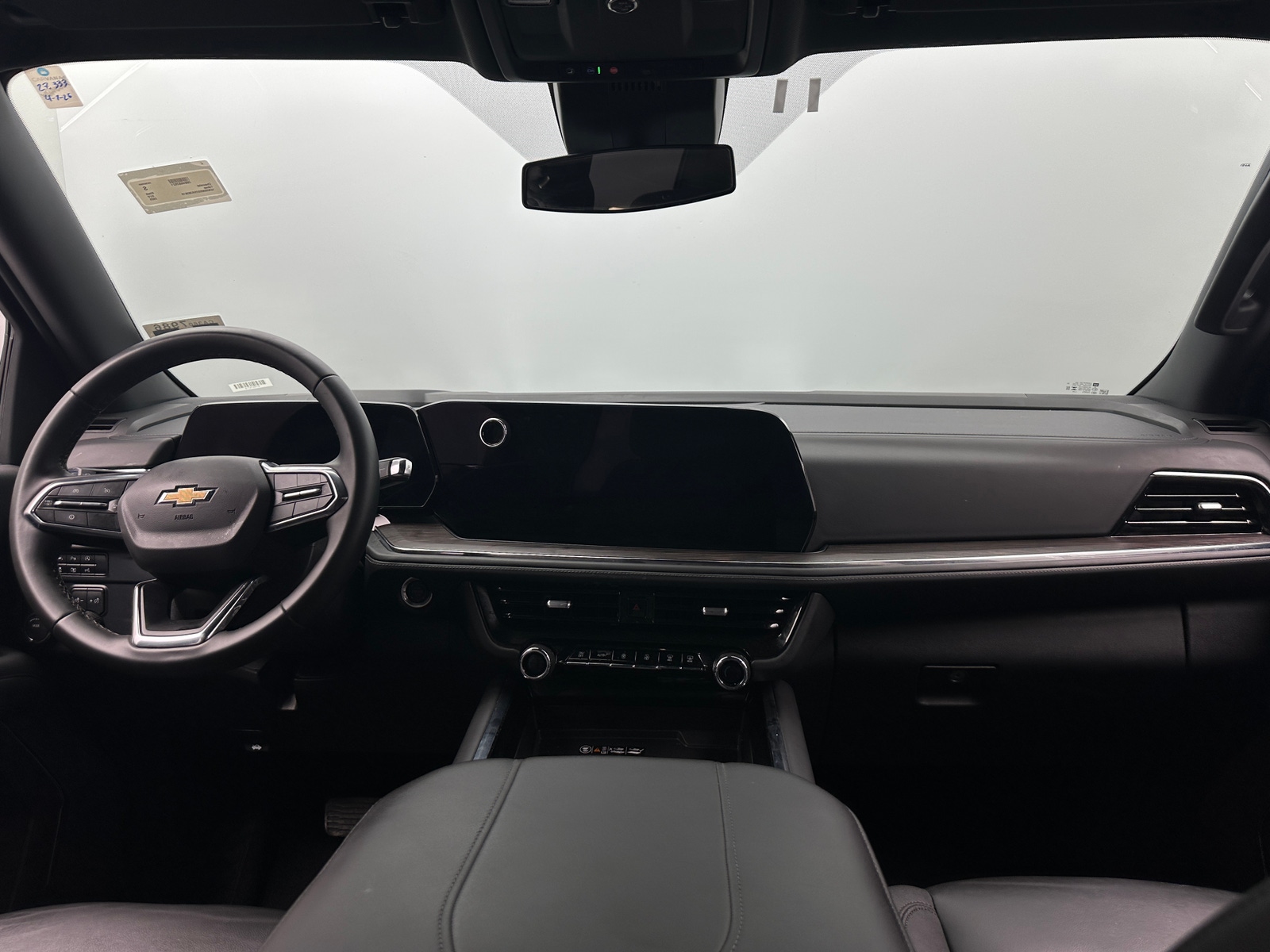 Thumbnail: 2025 Chevrolet Tahoe - 2