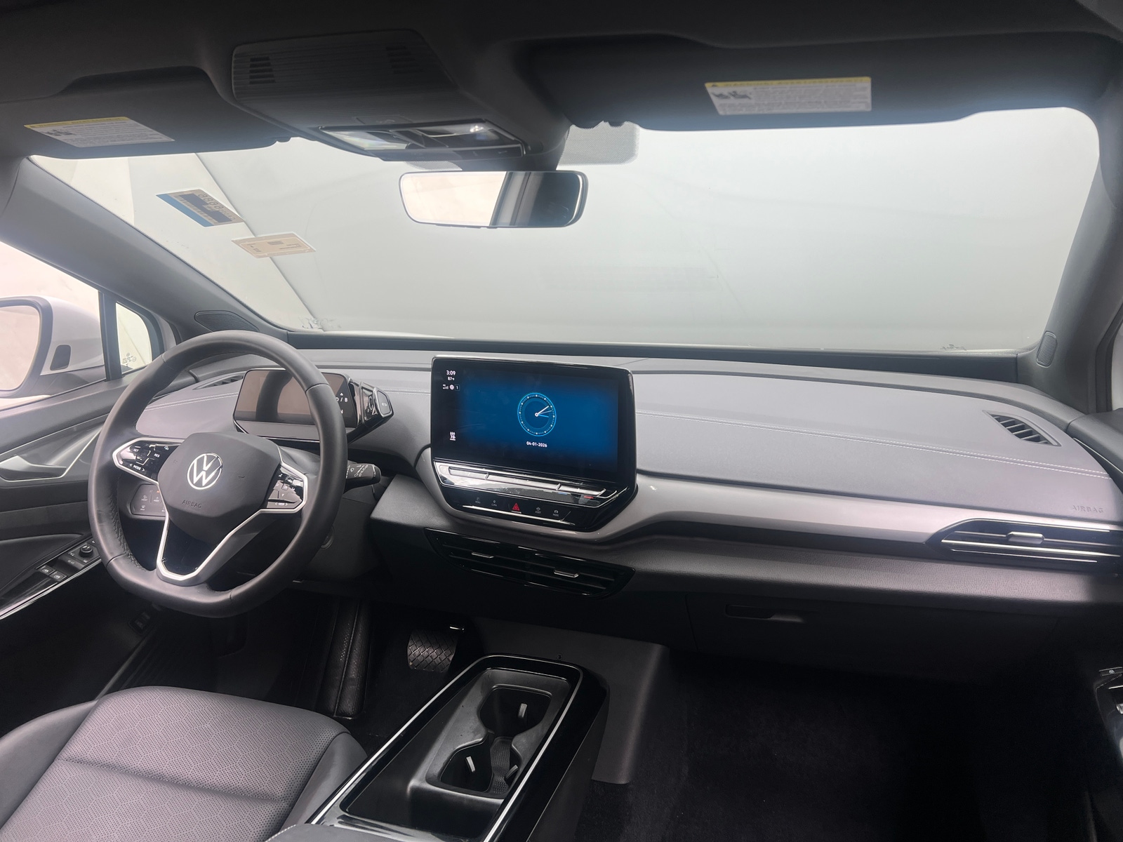 Thumbnail: 2023 Volkswagen ID.4 - 2