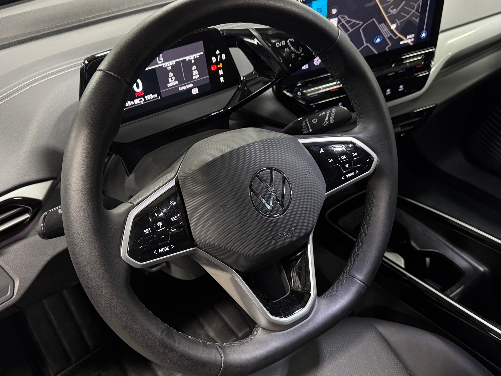 Thumbnail: 2023 Volkswagen ID.4 - 4