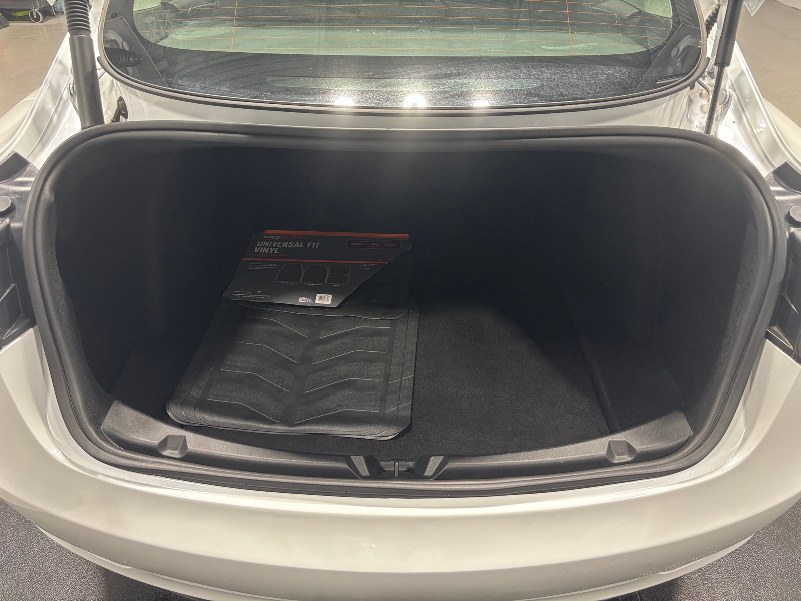 Thumbnail: 2023 Tesla Model 3 - 6