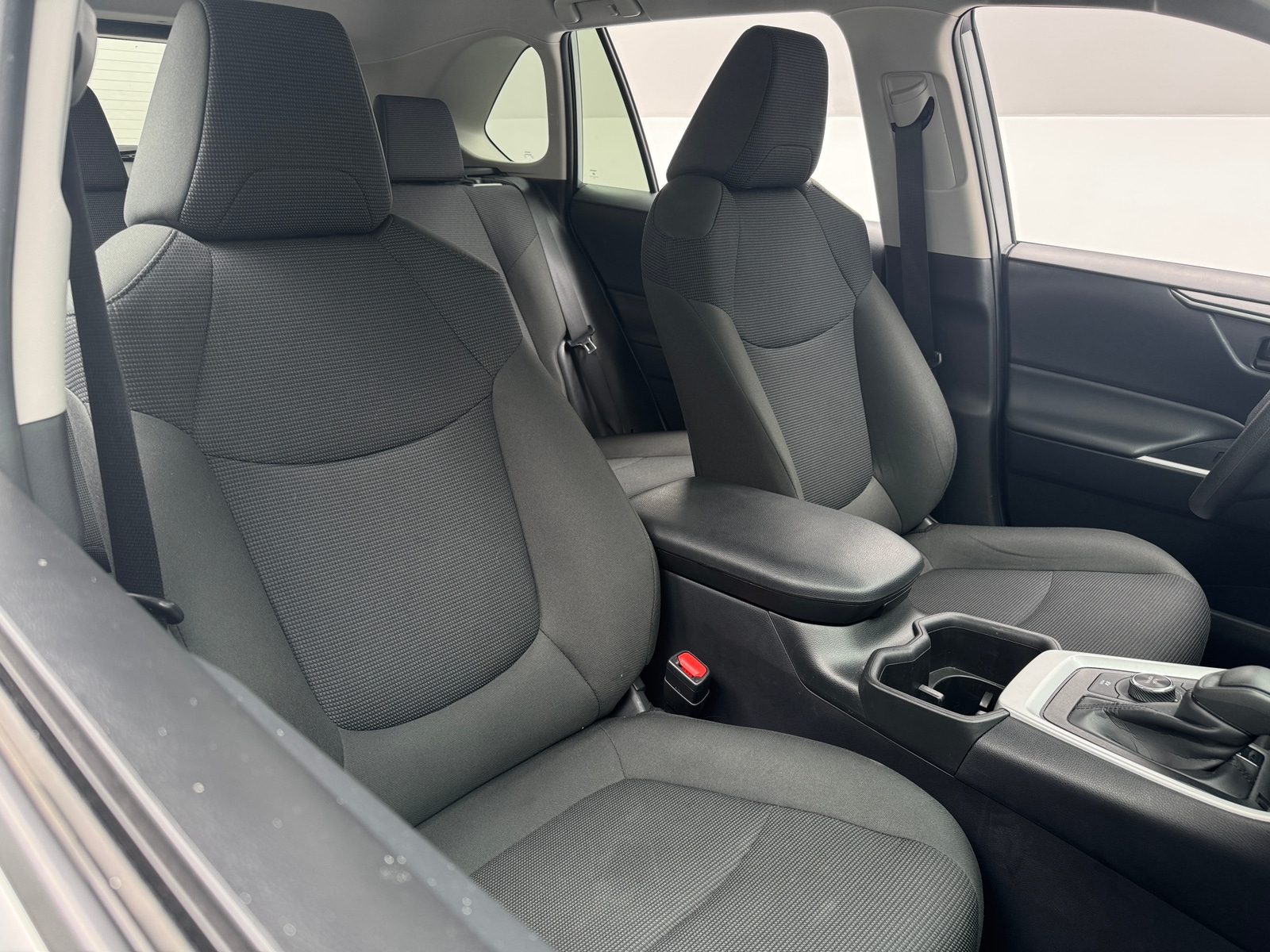 Thumbnail: 2025 Toyota RAV4 - 2