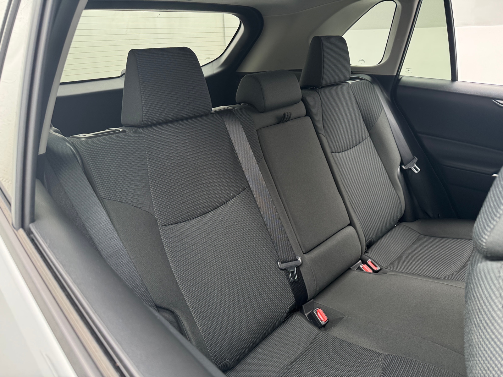 Thumbnail: 2025 Toyota RAV4 - 6