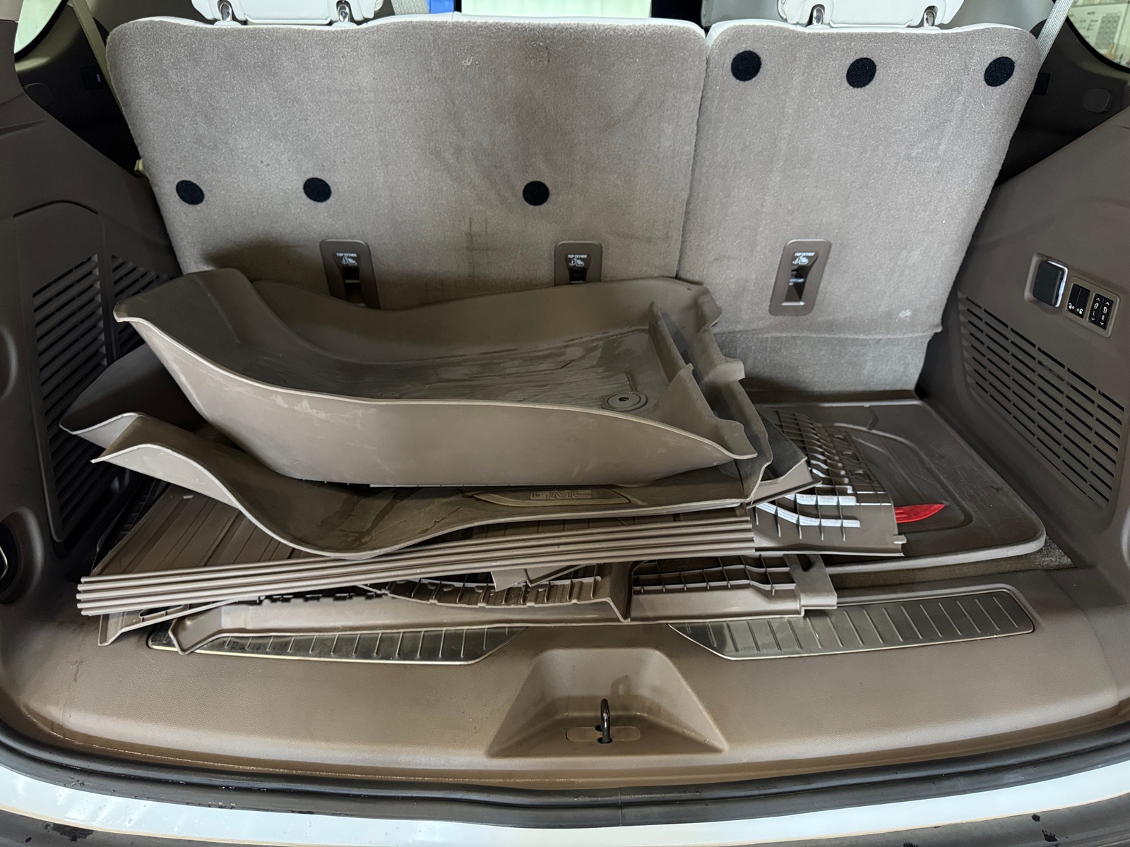 Thumbnail: 2021 GMC Yukon - 6