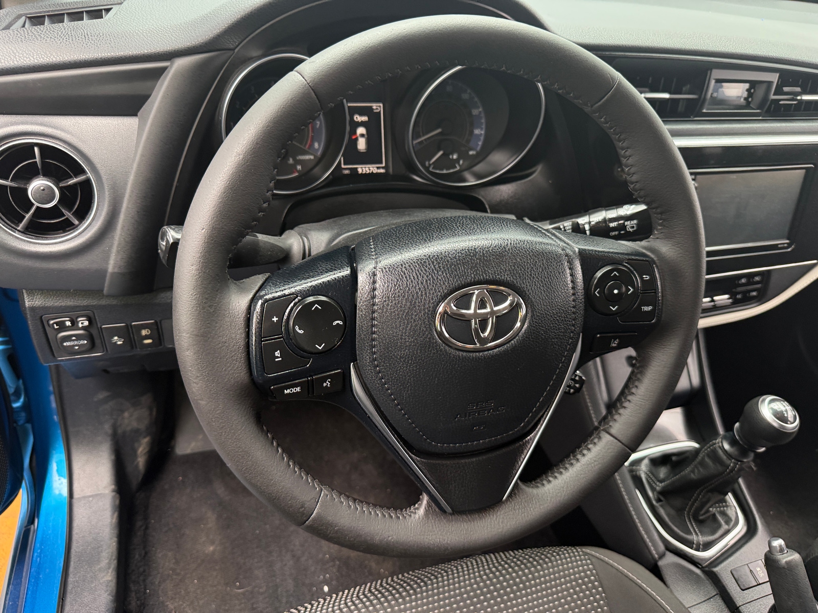 Thumbnail: 2018 Toyota Corolla iM - 5