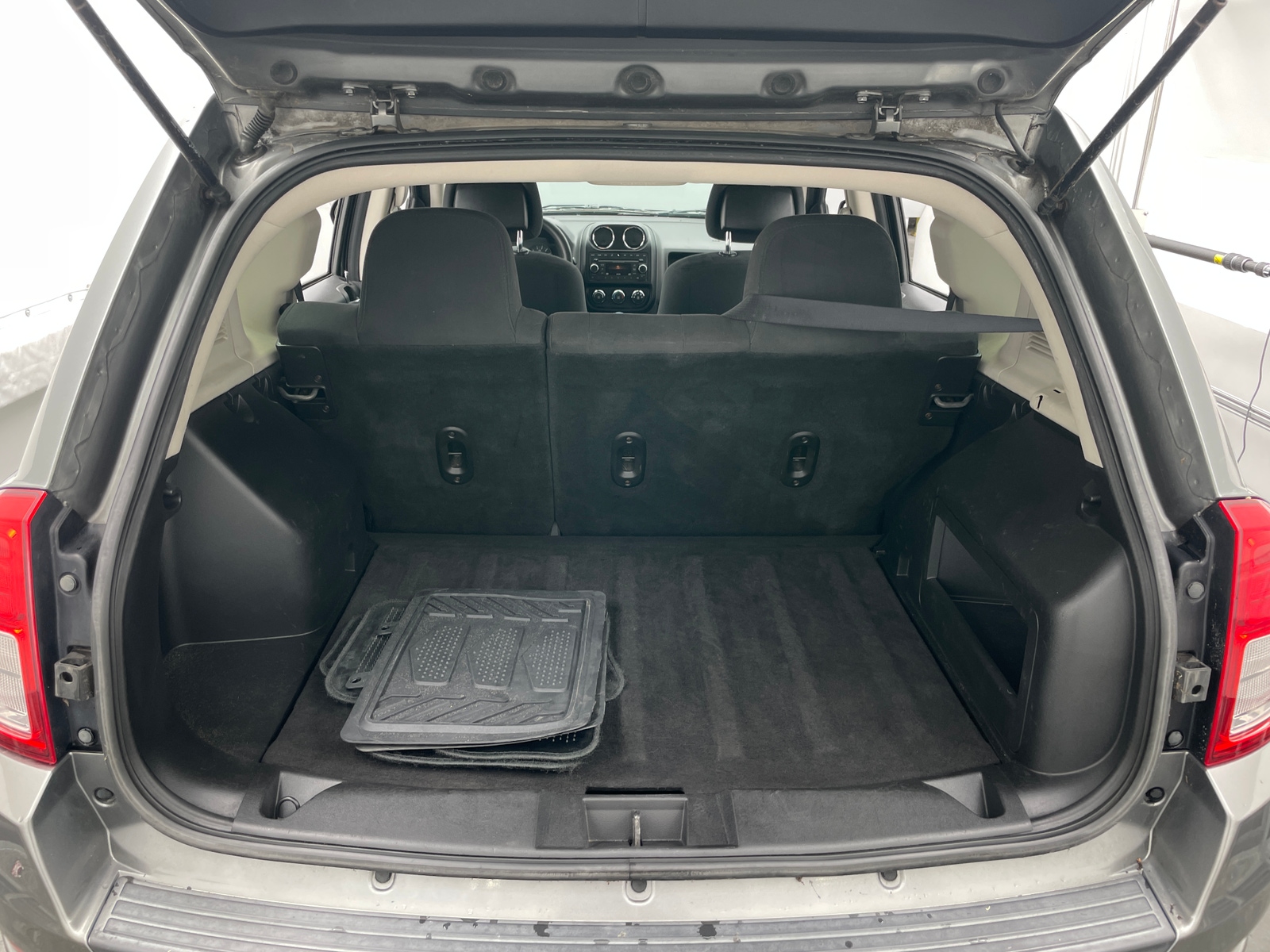 Thumbnail: 2012 Jeep Compass - 7