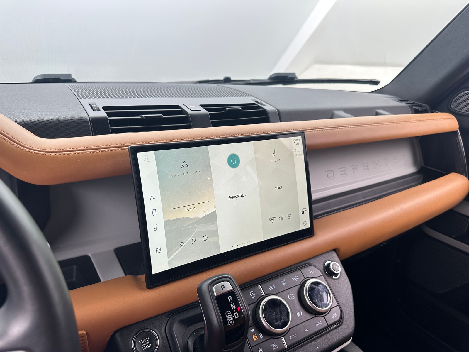 Thumbnail: 2024 Land Rover Defender - 3