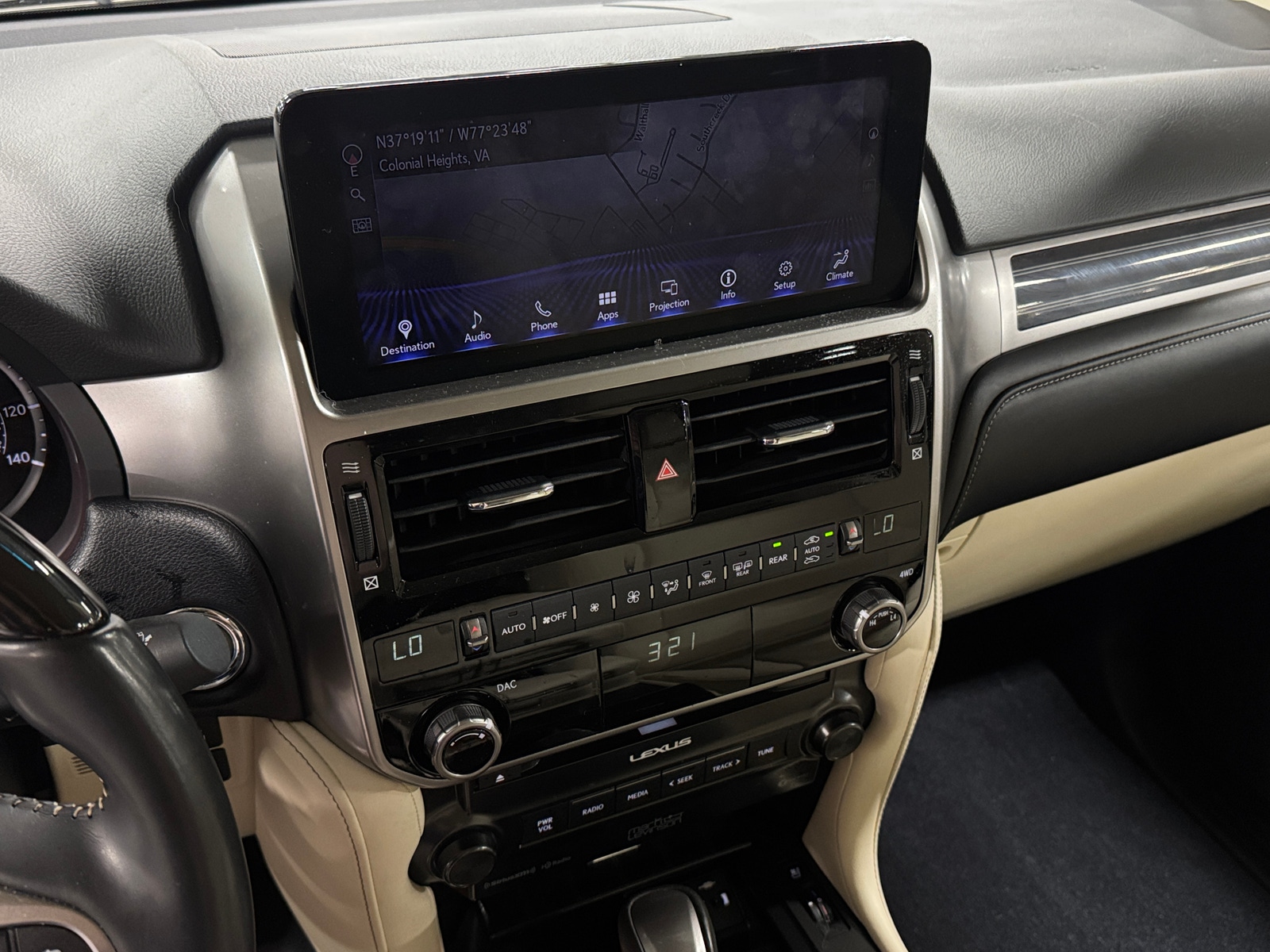 Thumbnail: 2023 Lexus GX - 3