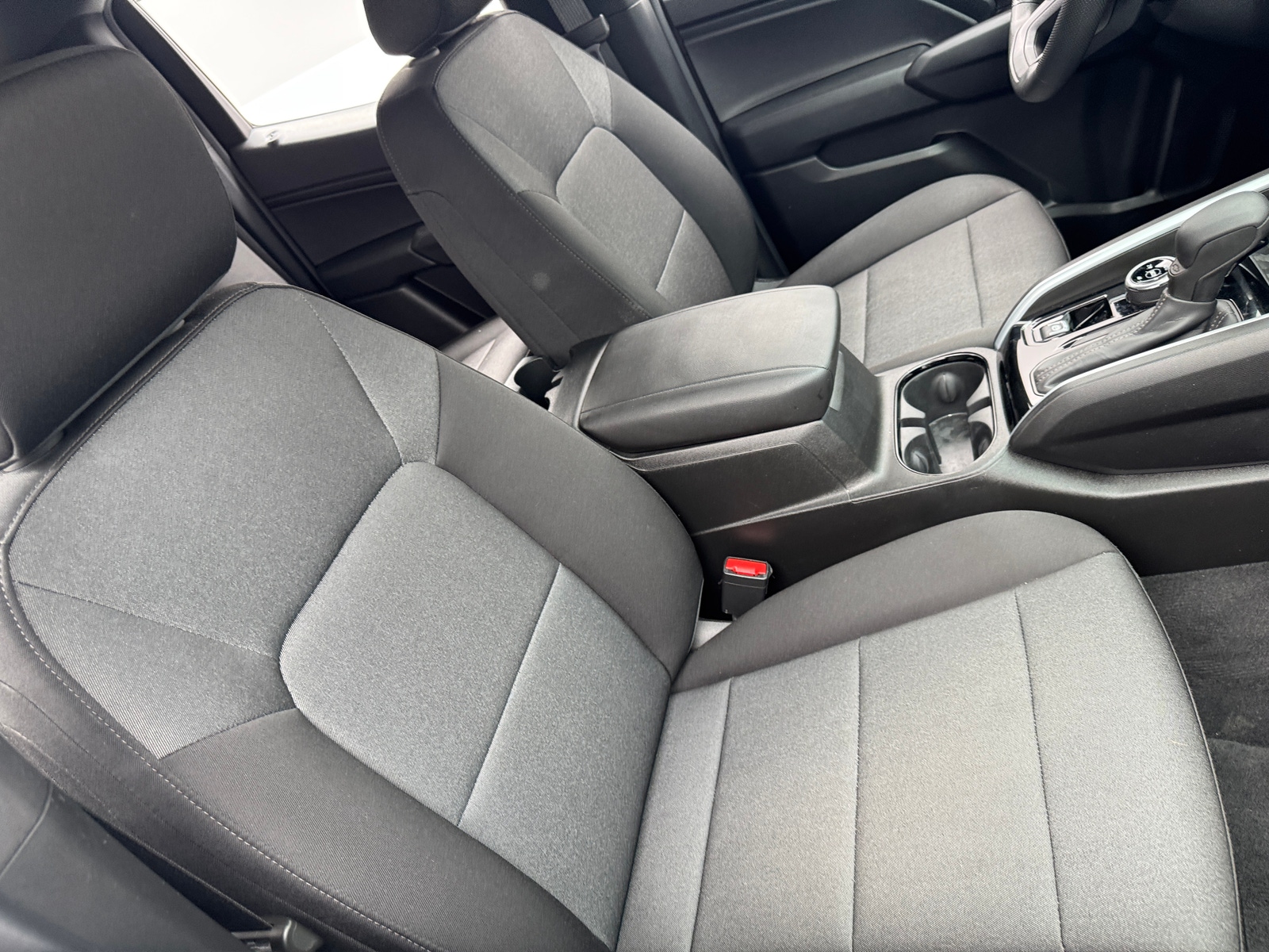 Thumbnail: 2024 Chevrolet Colorado - 2