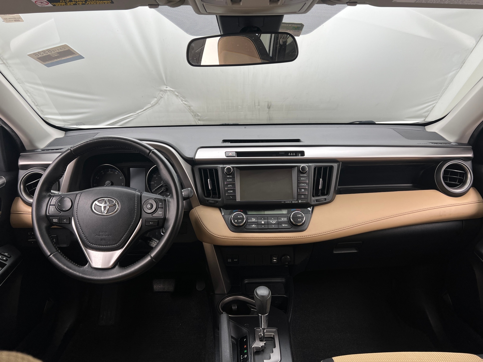 Thumbnail: 2017 Toyota RAV4 - 3