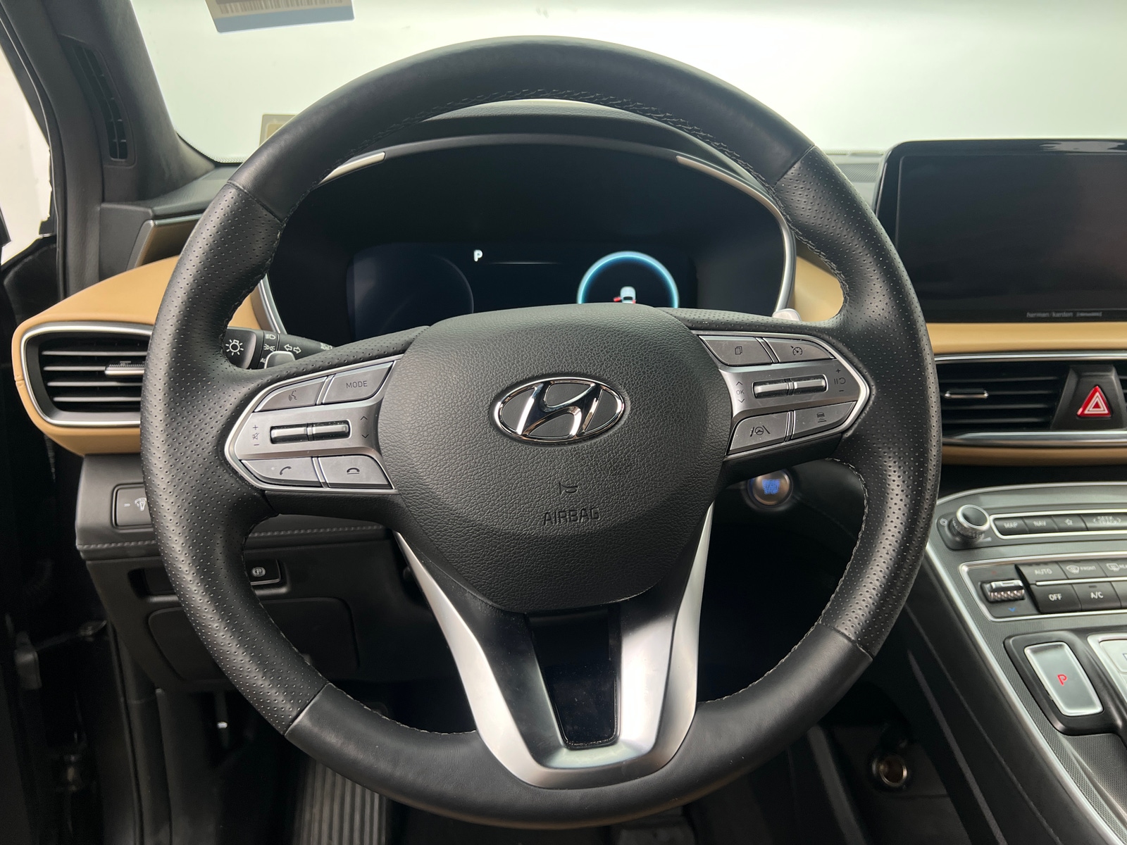 Thumbnail: 2023 Hyundai Santa Fe - 4