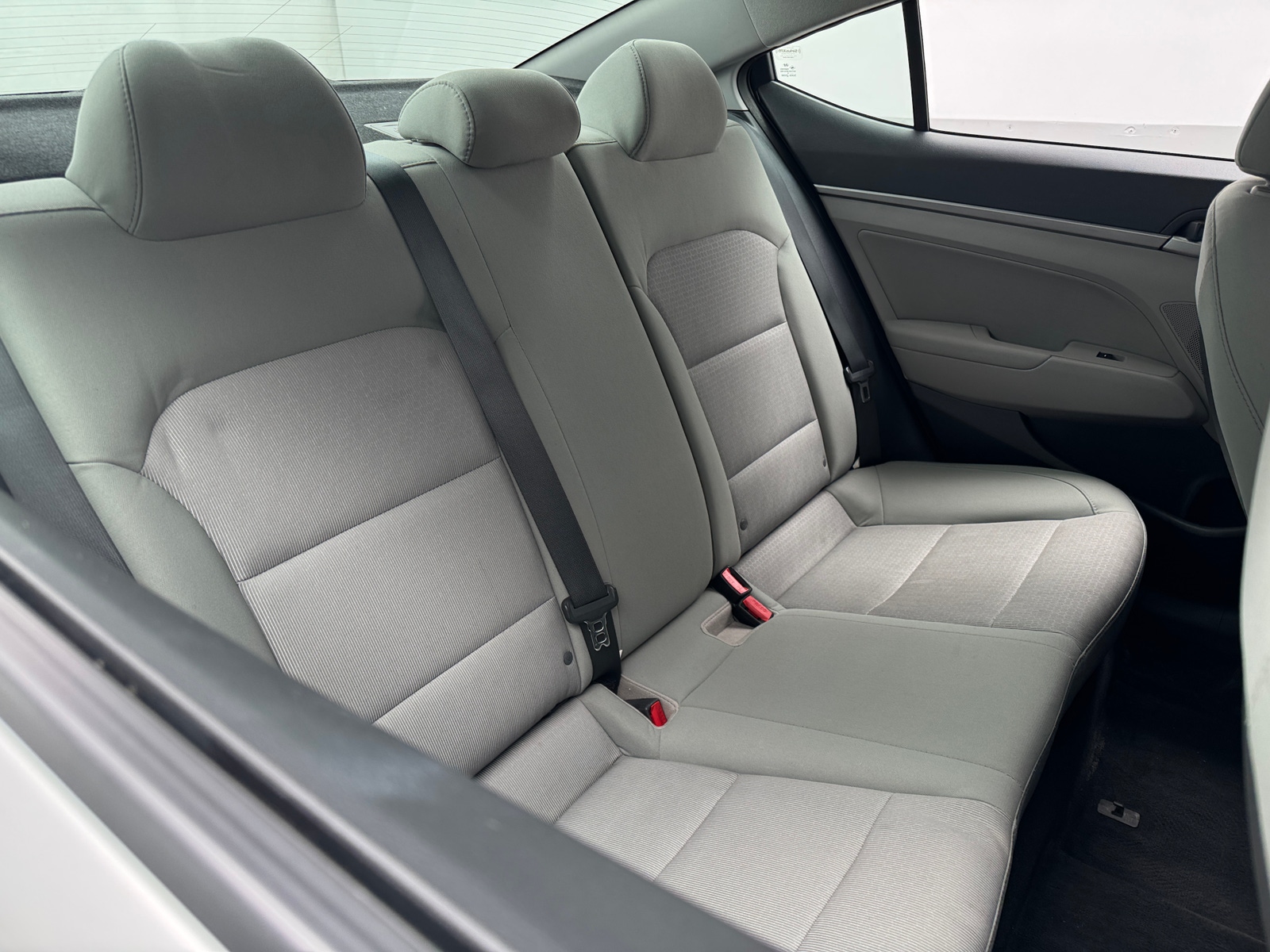 Thumbnail: 2017 Hyundai Elantra - 6