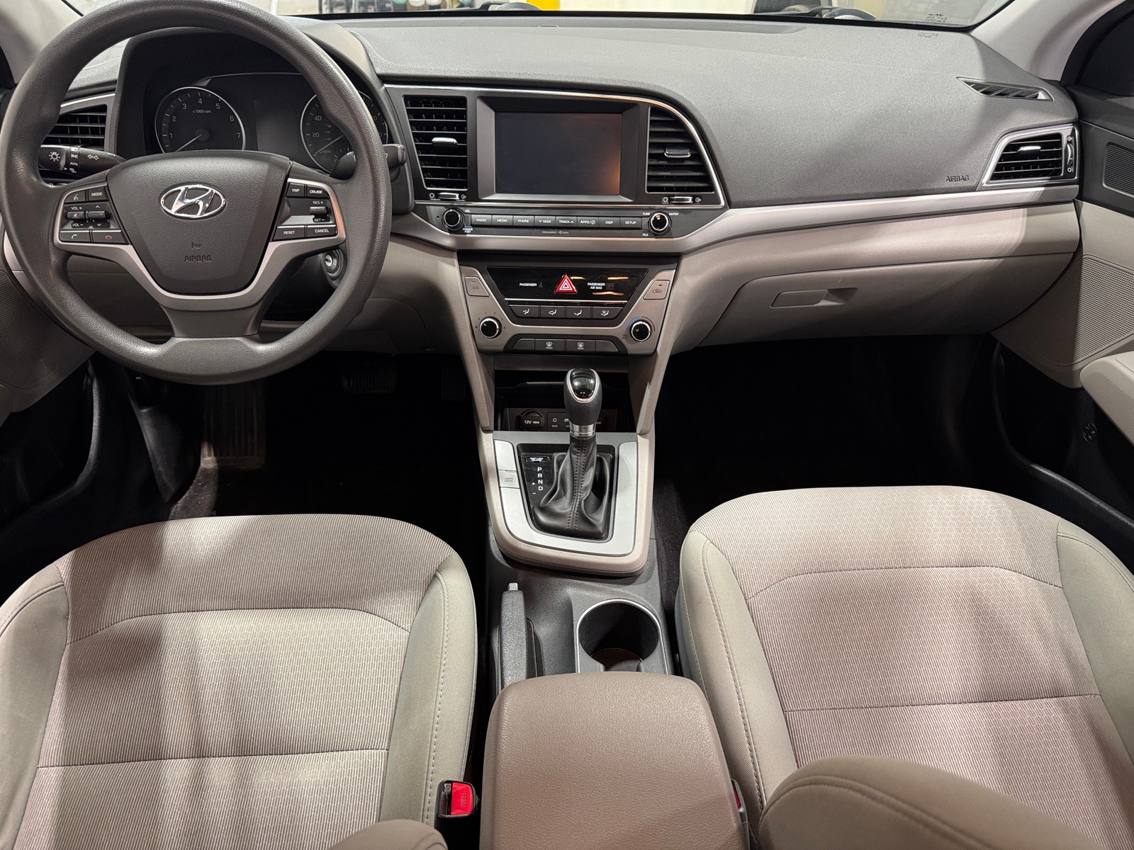 Thumbnail: 2017 Hyundai Elantra - 3