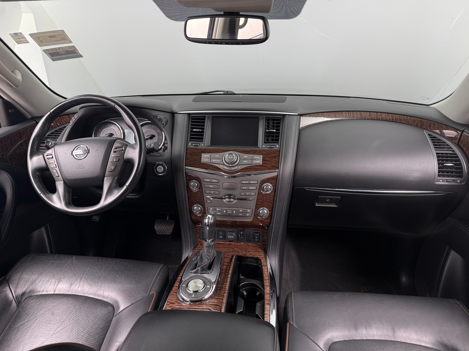 Thumbnail: 2020 Nissan Armada - 2