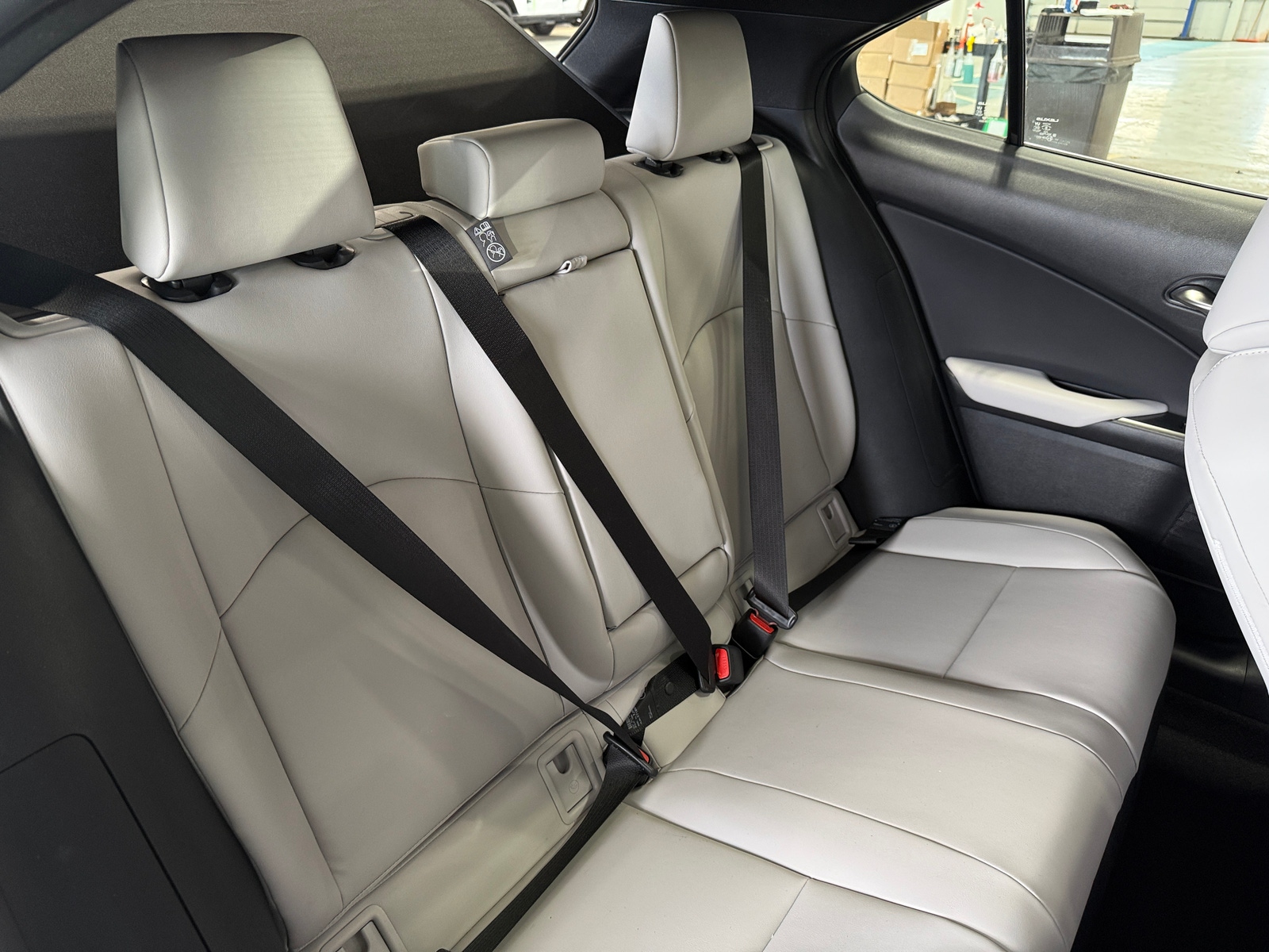 Thumbnail: 2025 Lexus UX - 5