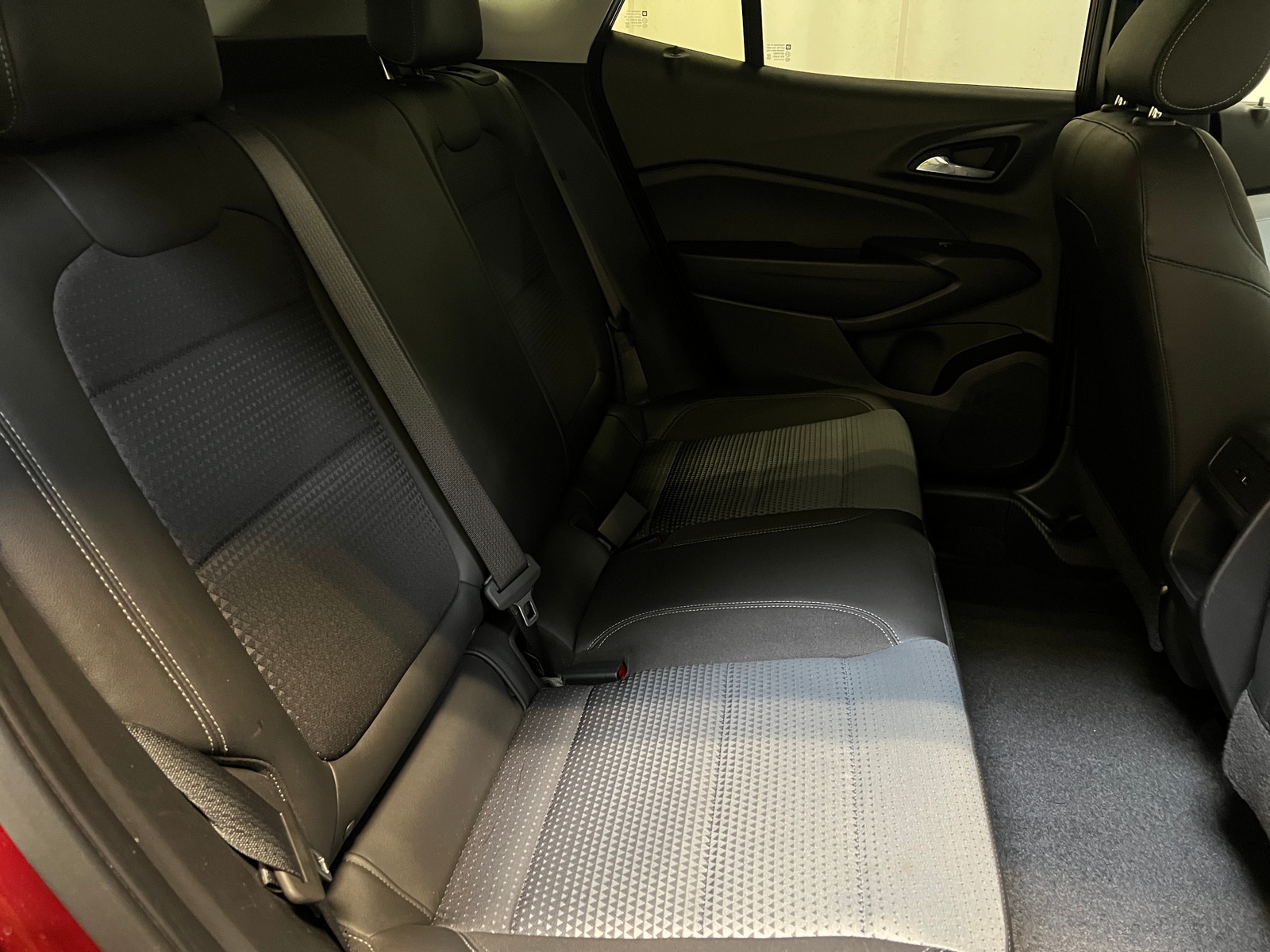 Thumbnail: 2025 Chevrolet Trax - 6