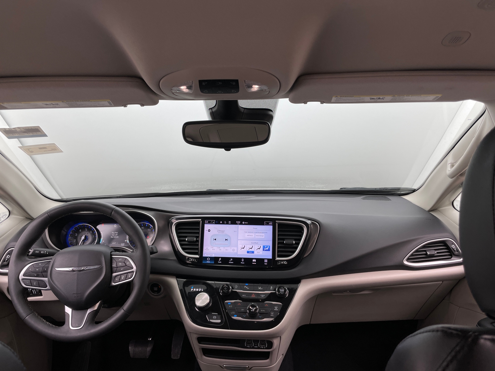 Thumbnail: 2024 Chrysler Pacifica - 2