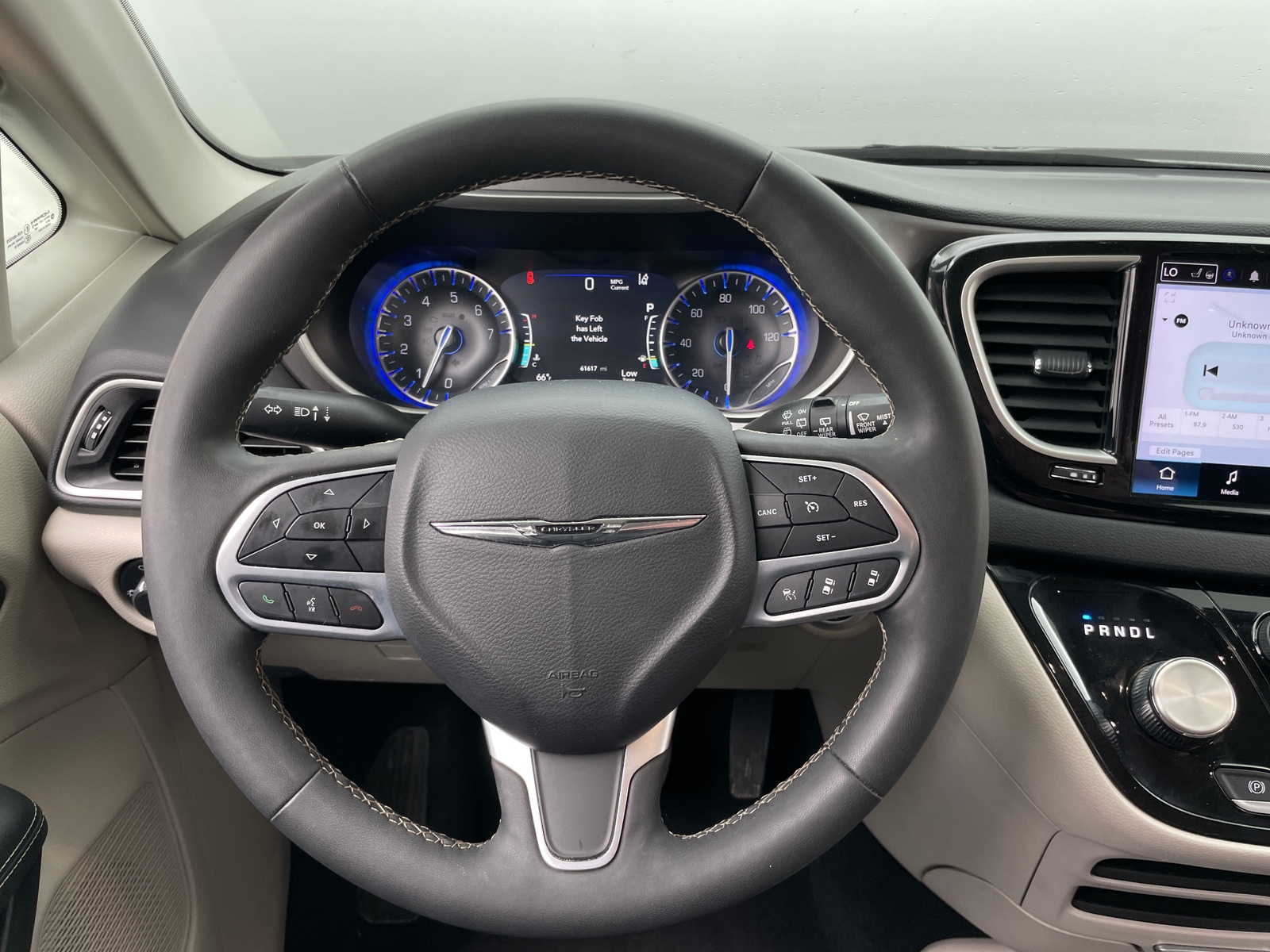 Thumbnail: 2024 Chrysler Pacifica - 4