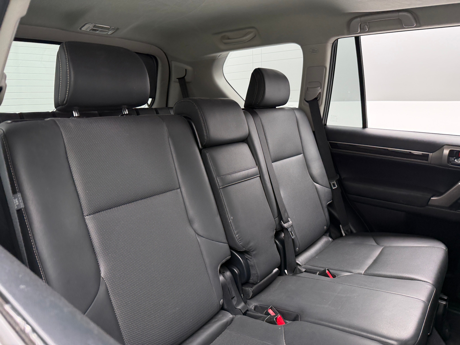 Thumbnail: 2015 Lexus GX - 5