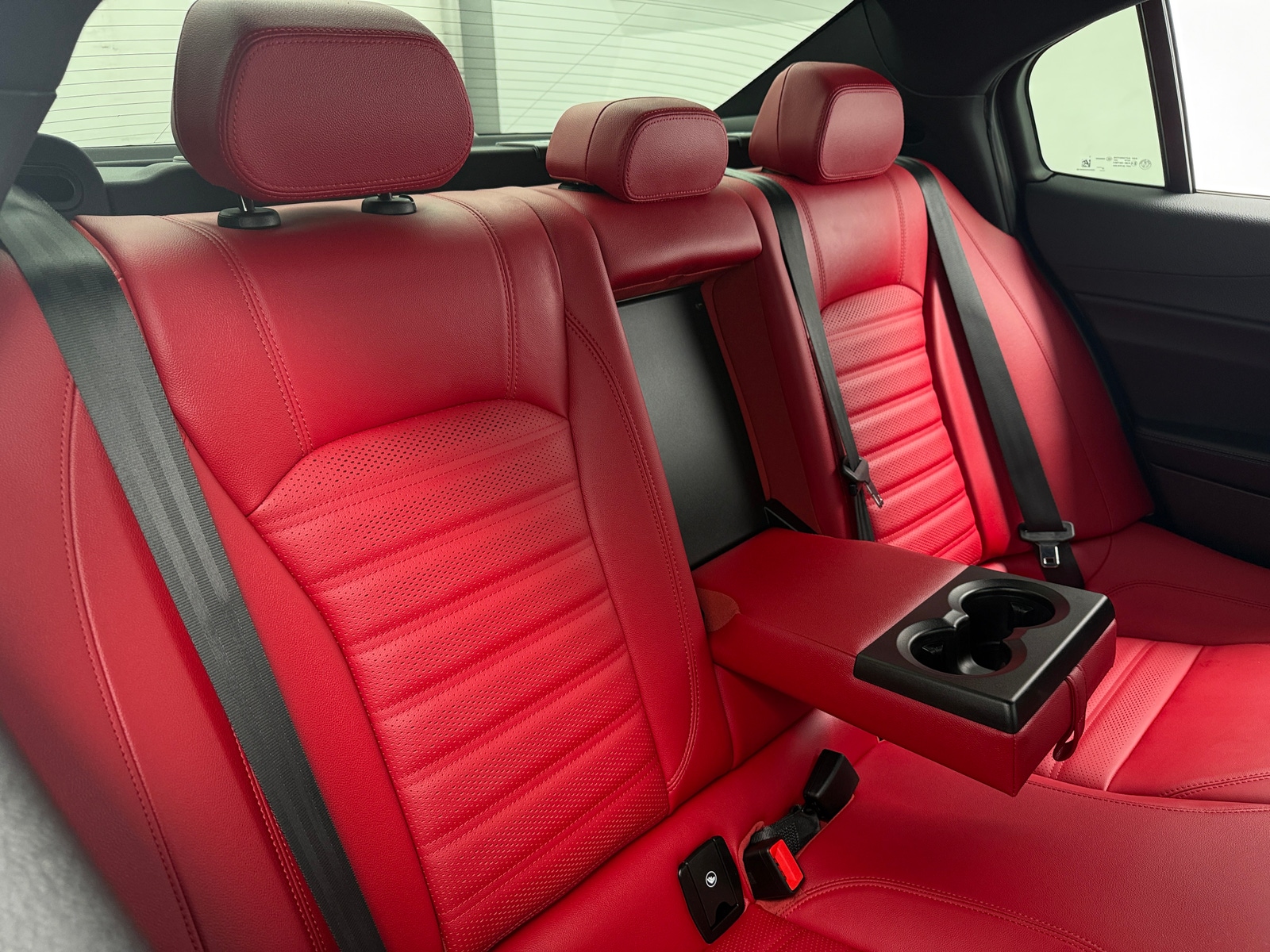 Thumbnail: 2025 Alfa Romeo Giulia - 5