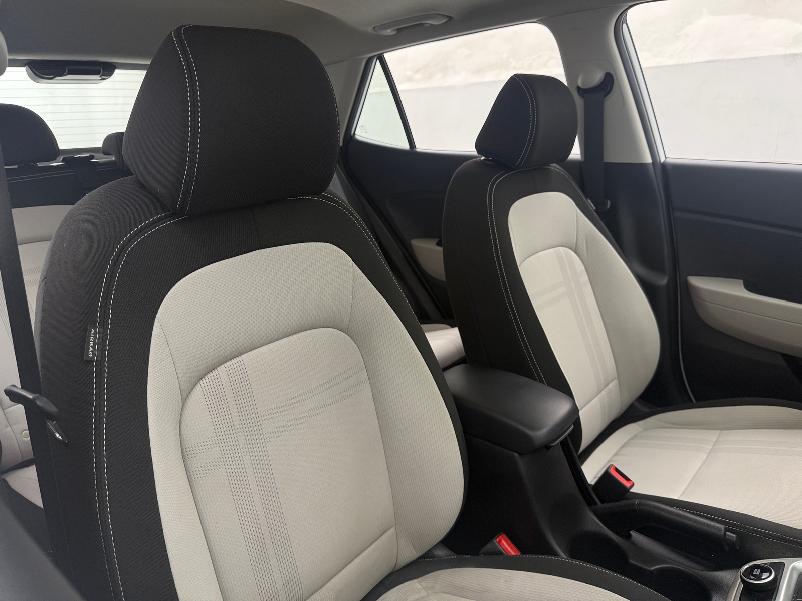 Thumbnail: 2022 Hyundai Venue - 2