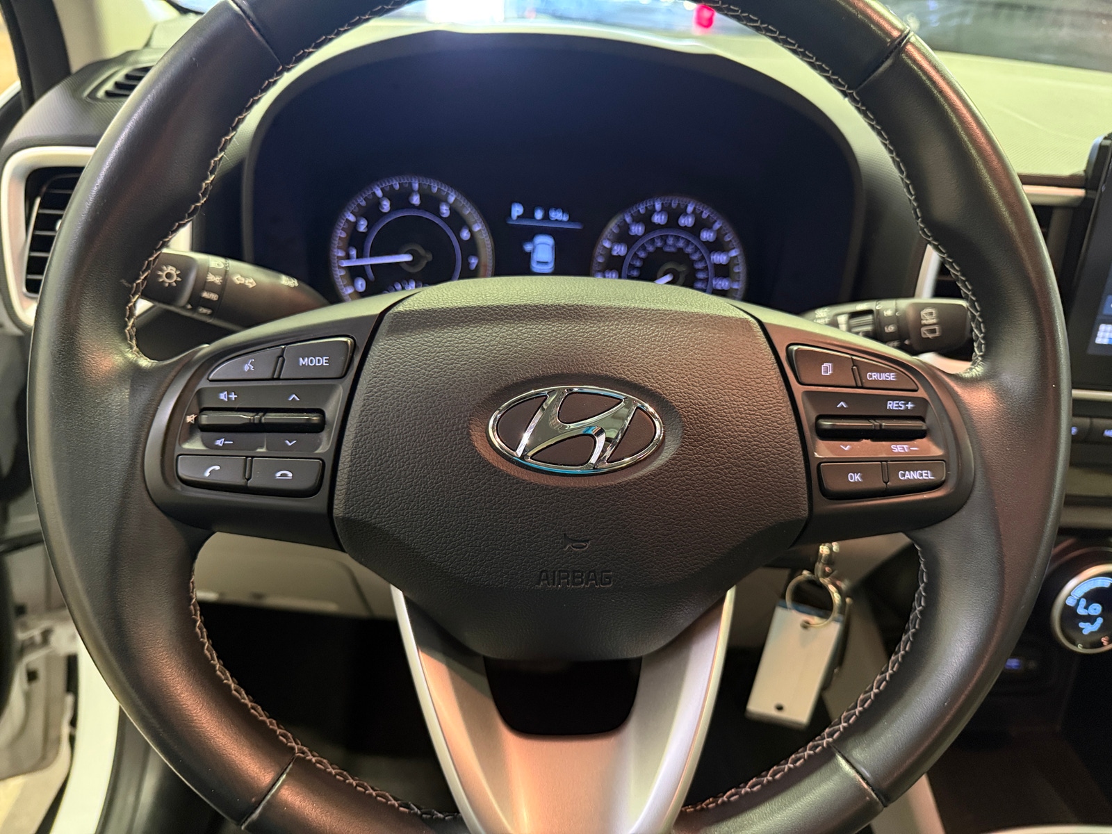 Thumbnail: 2022 Hyundai Venue - 5