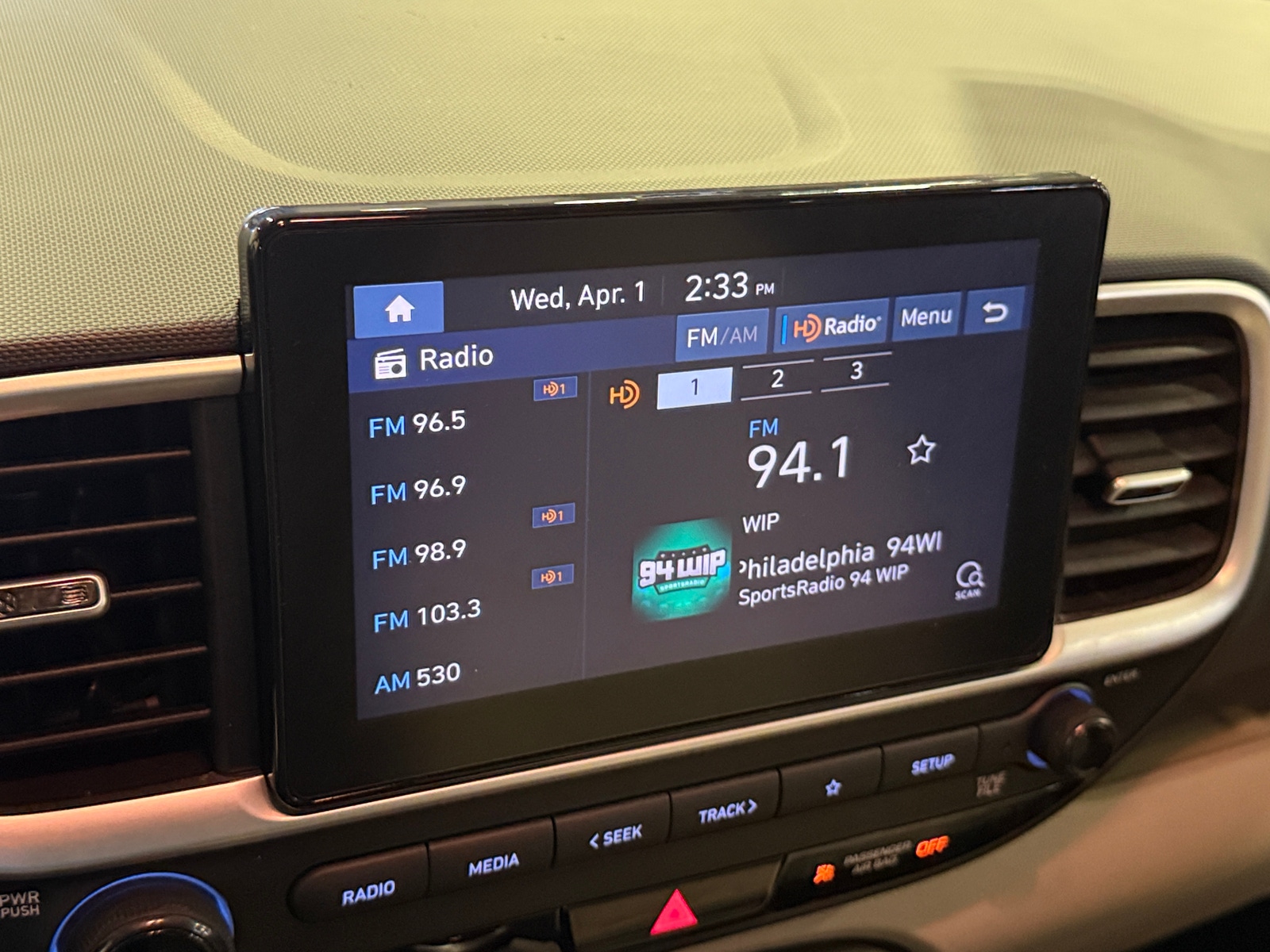 Thumbnail: 2022 Hyundai Venue - 4