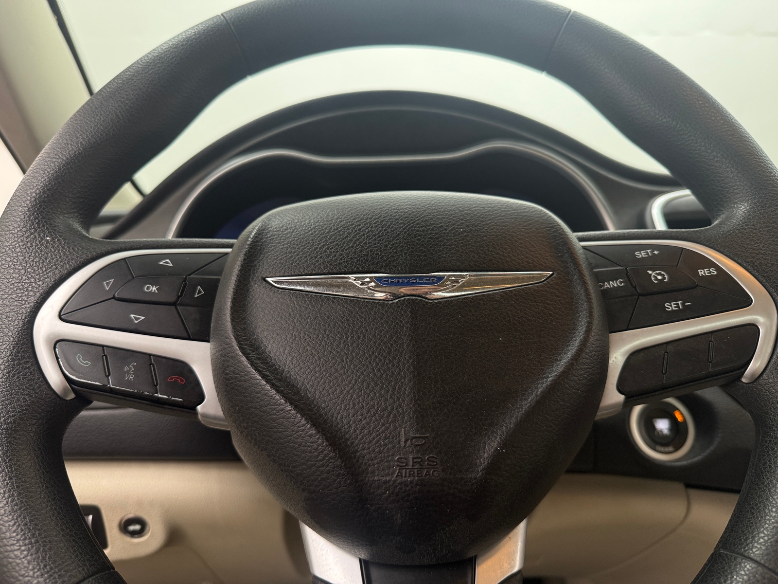 Thumbnail: 2015 Chrysler 200 - 5