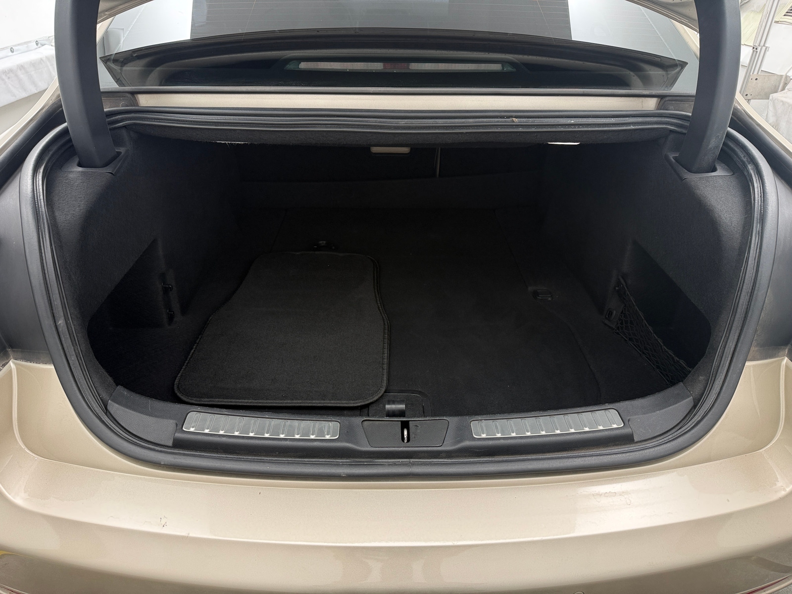 Thumbnail: 2017 Lincoln Continental - 6