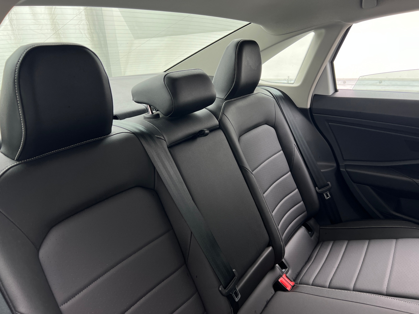 Thumbnail: 2023 Volkswagen Jetta - 5