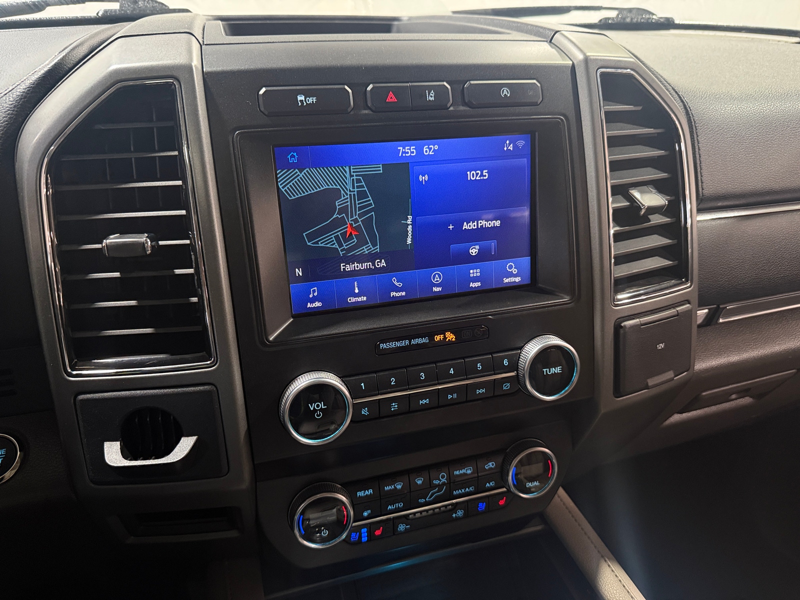 Thumbnail: 2020 Ford Expedition - 3