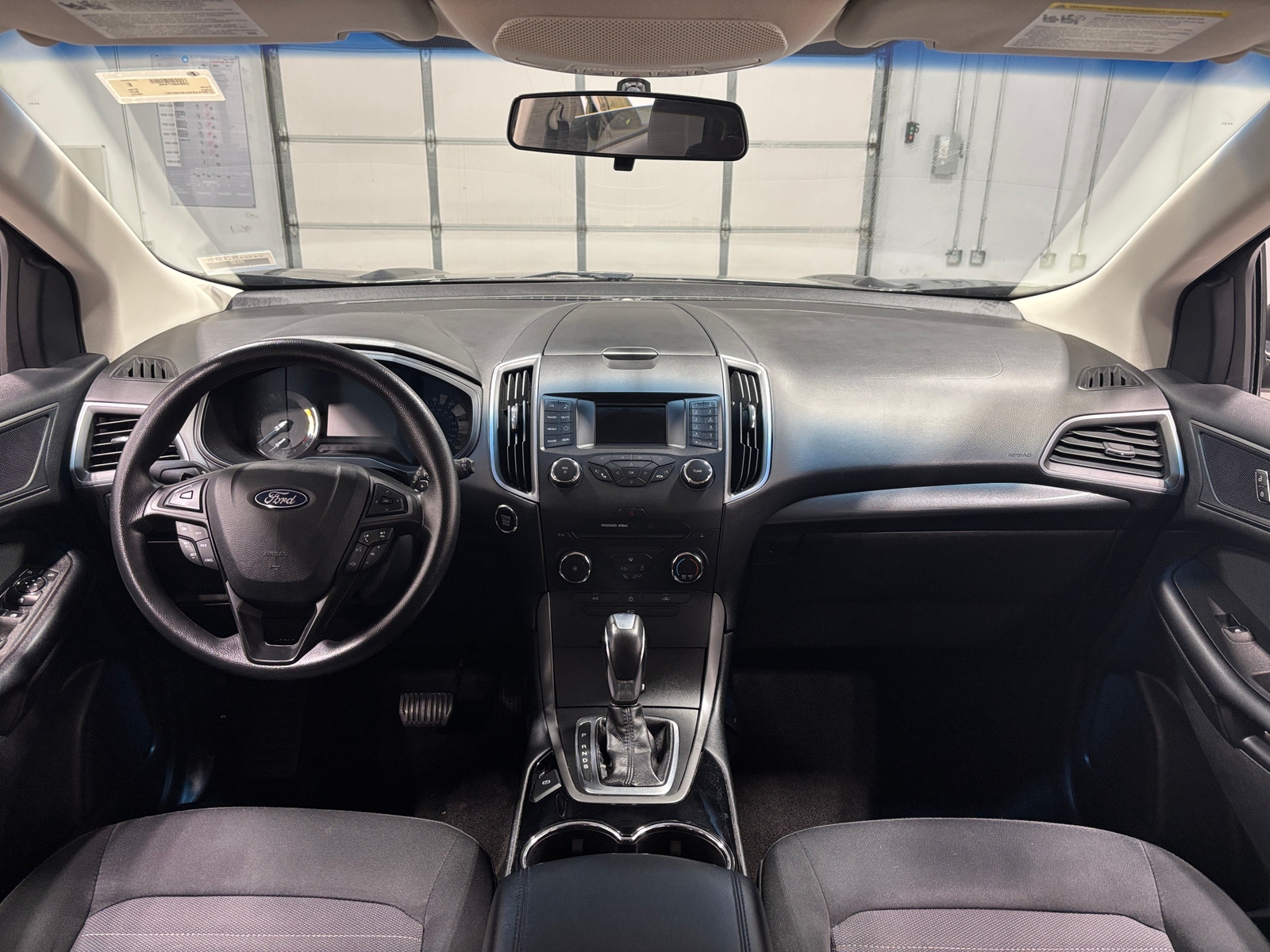 Thumbnail: 2018 Ford Edge - 3