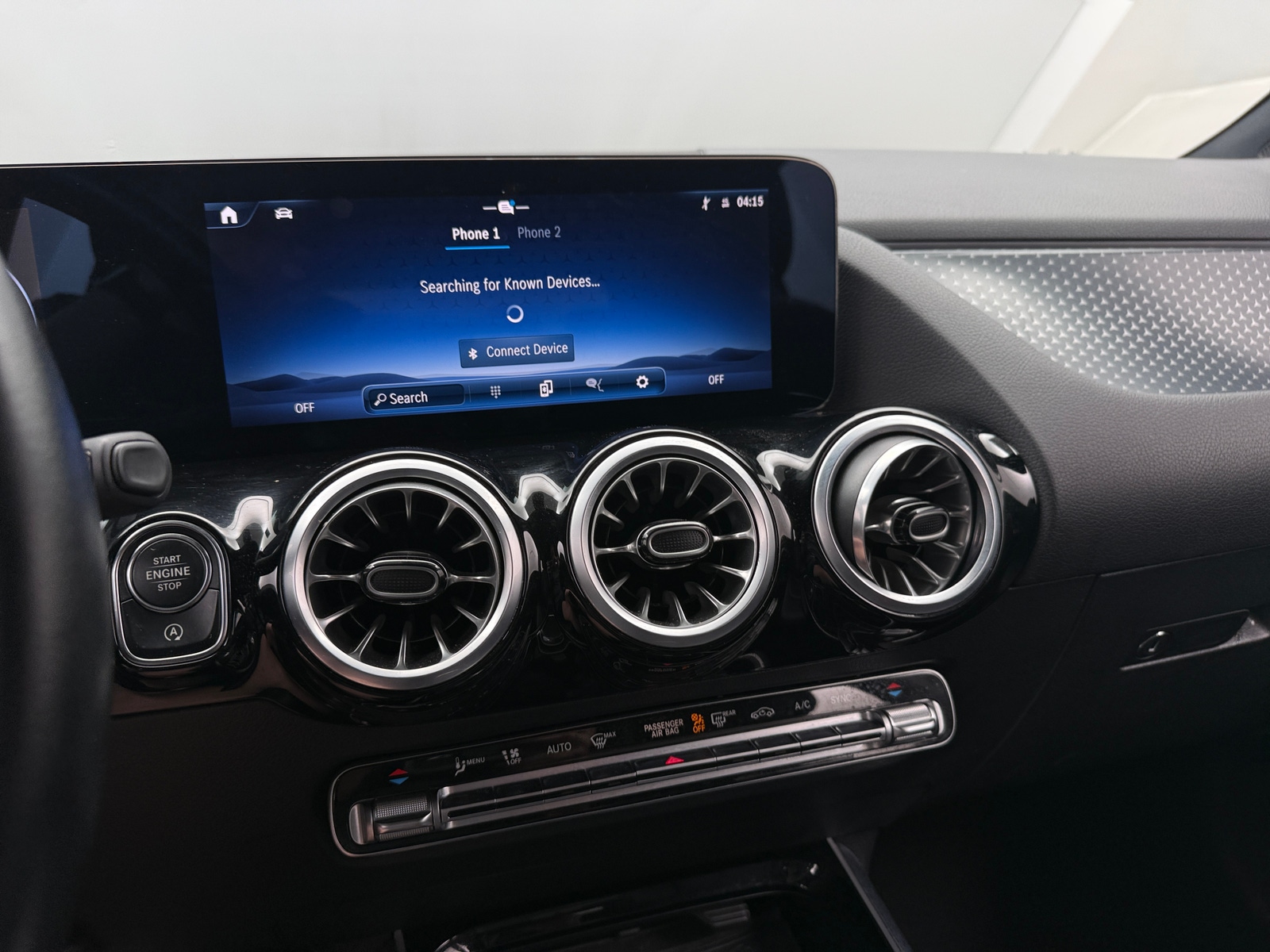 Thumbnail: 2025 Mercedes-Benz GLA - 3