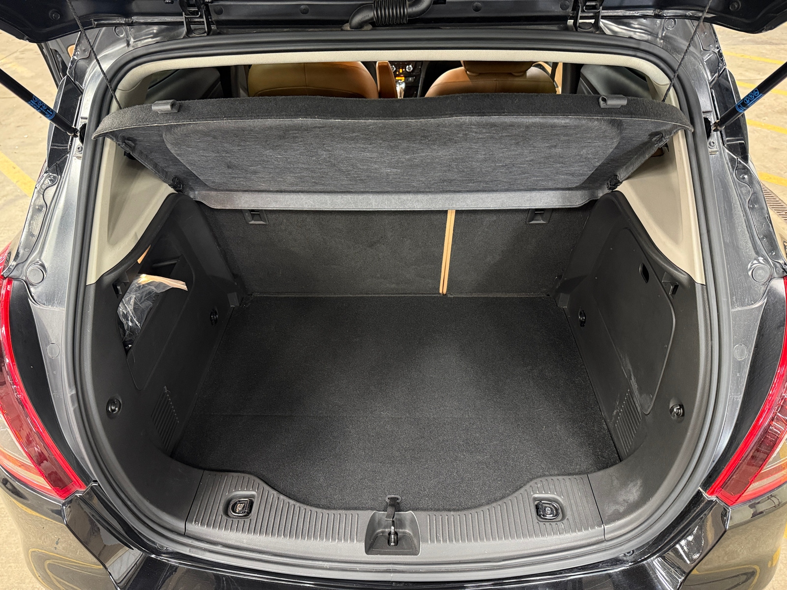 Thumbnail: 2018 Buick Encore - 6