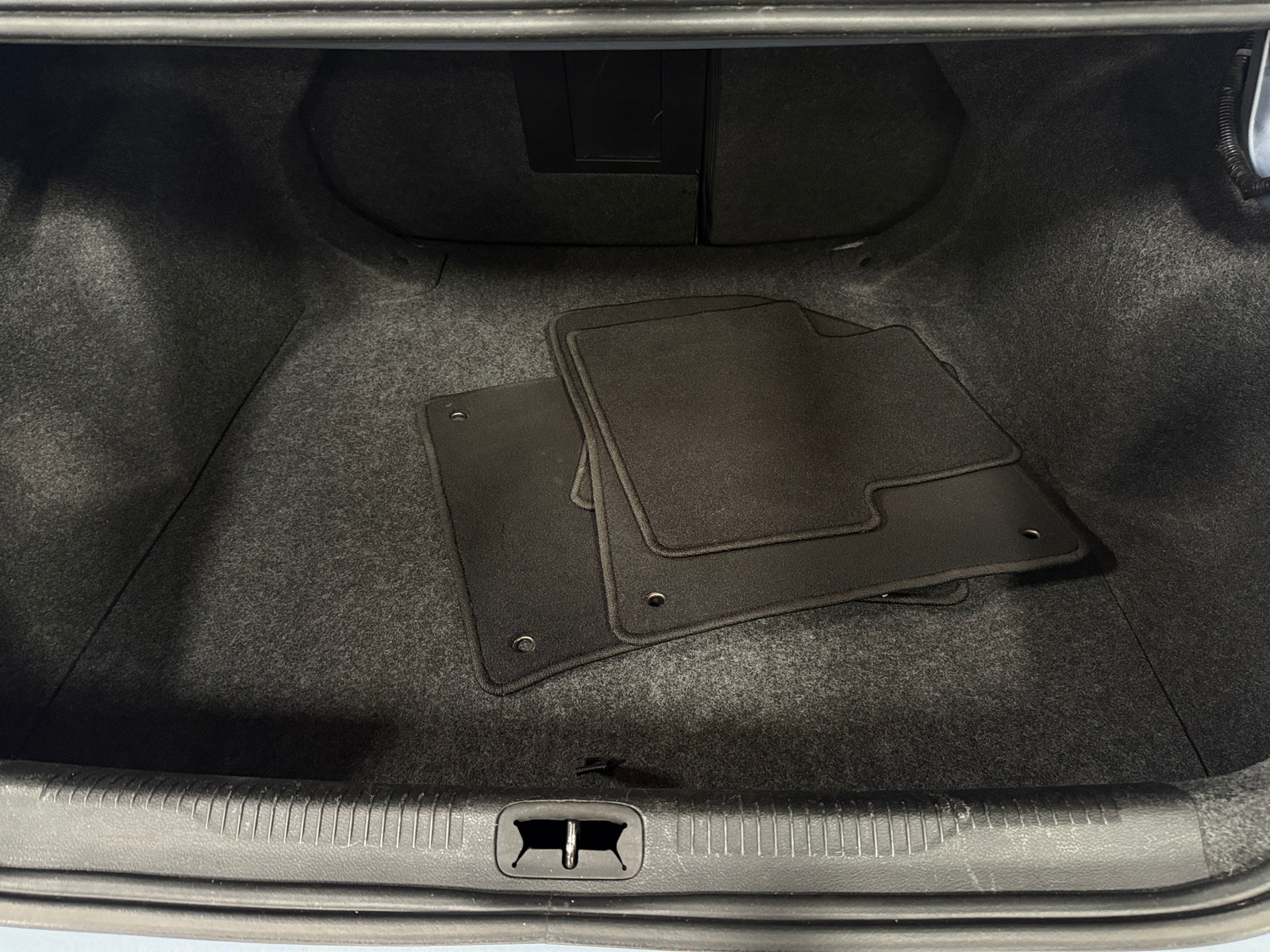 Thumbnail: 2015 Chrysler 200 - 7