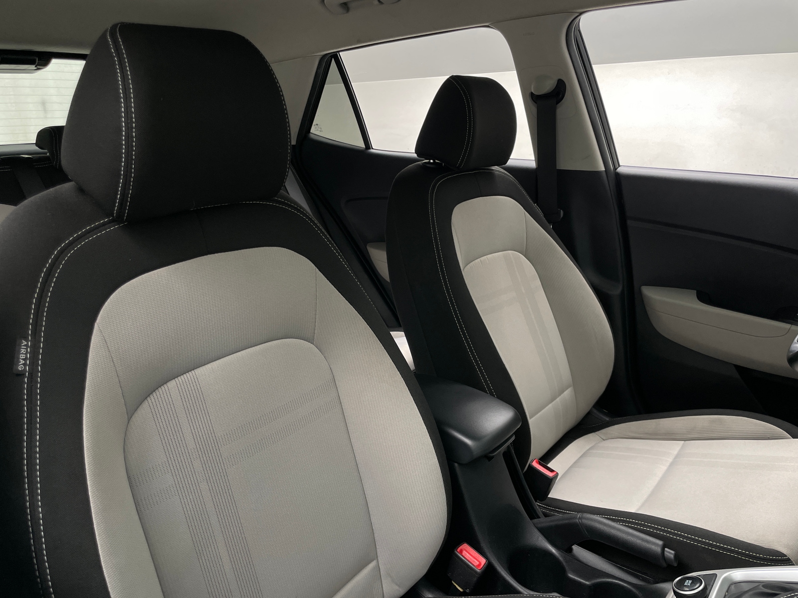 Thumbnail: 2021 Hyundai Venue - 2