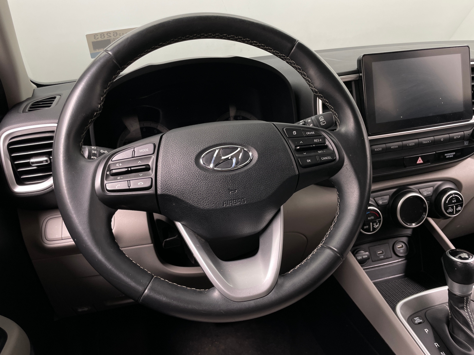 Thumbnail: 2021 Hyundai Venue - 5