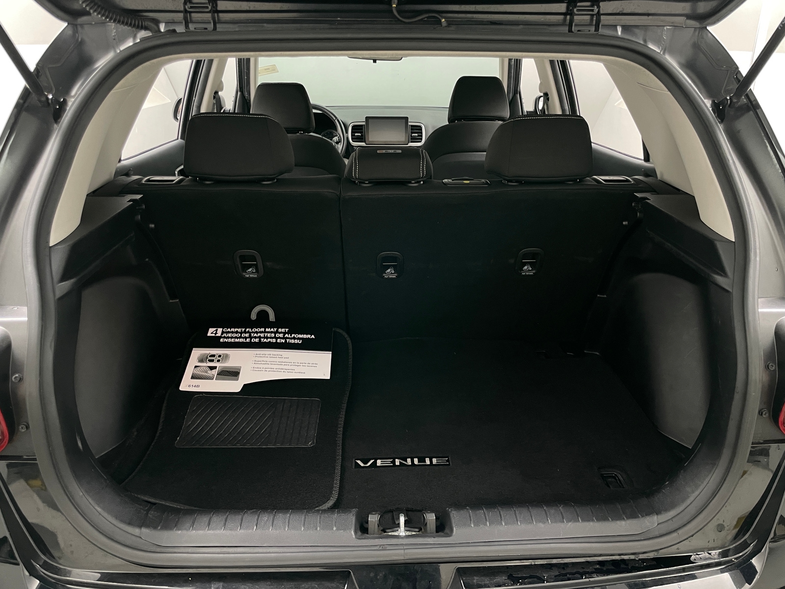 Thumbnail: 2021 Hyundai Venue - 7