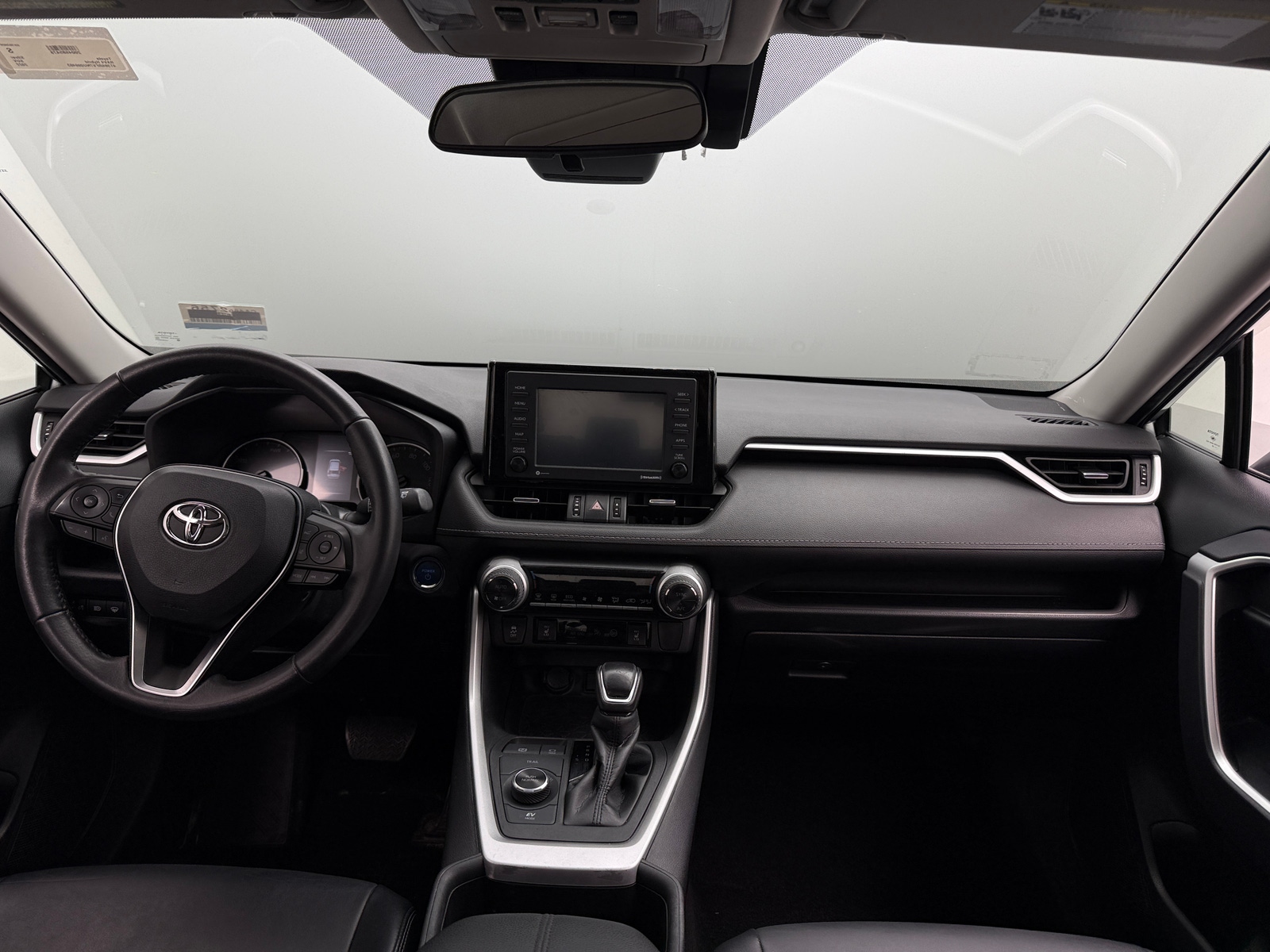 Thumbnail: 2022 Toyota RAV4 - 2