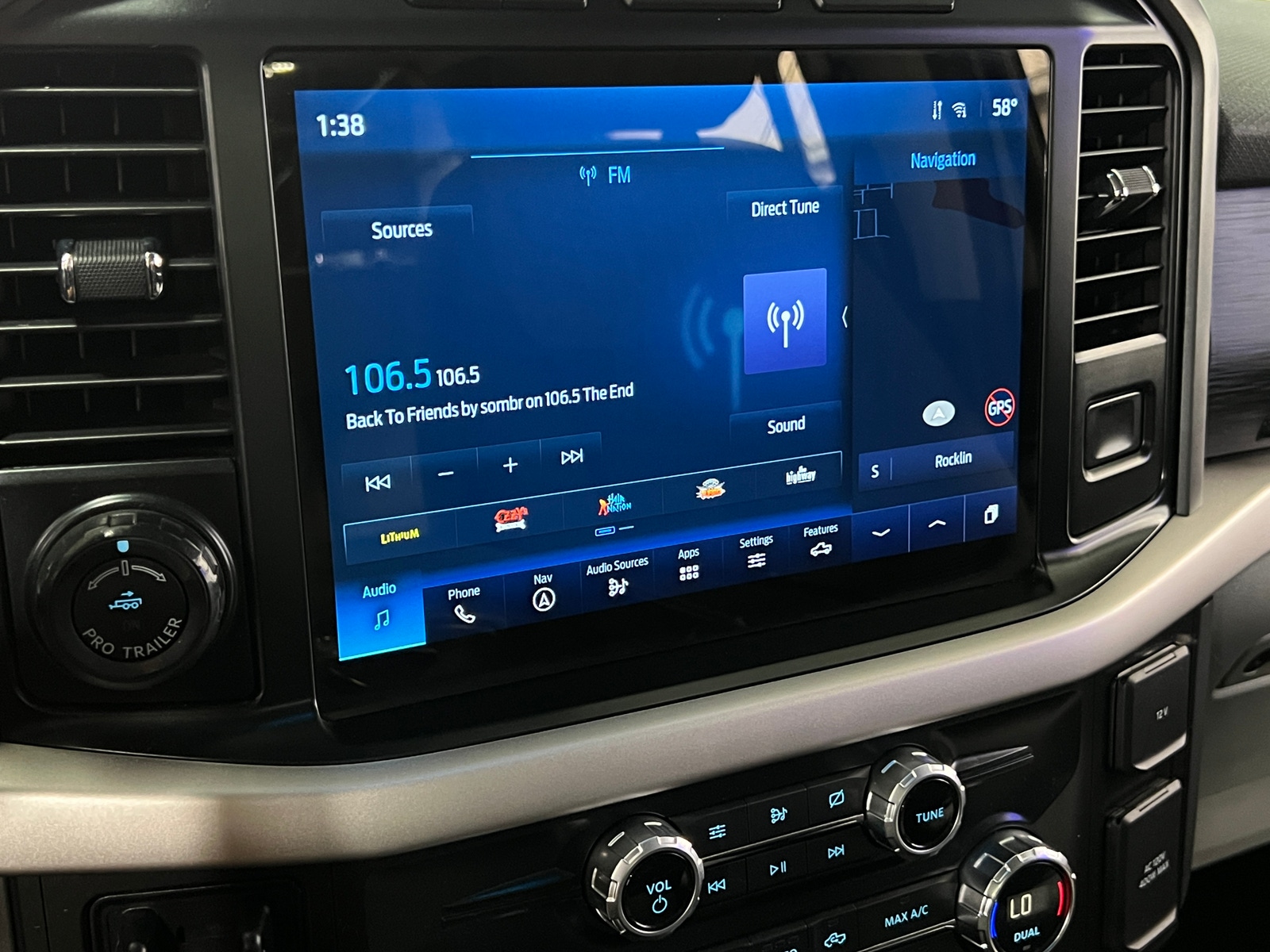 Thumbnail: 2021 Ford Econoline - 4