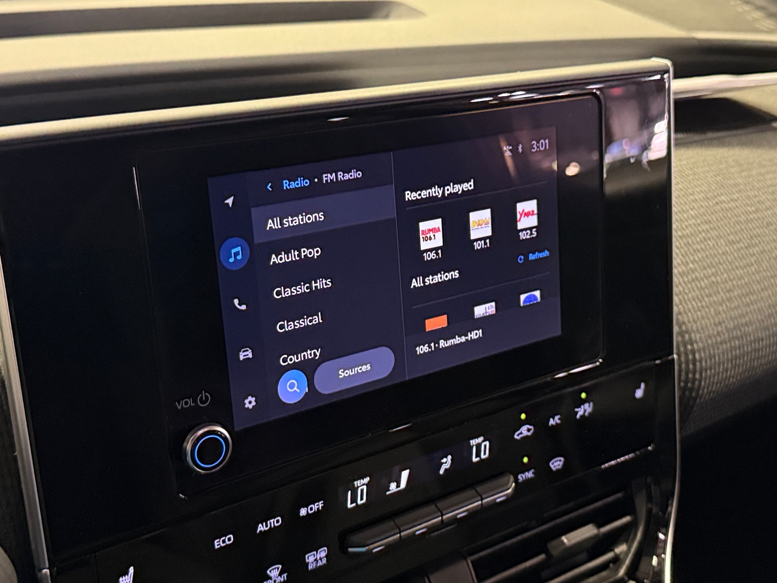 Thumbnail: 2024 Subaru Solterra - 4