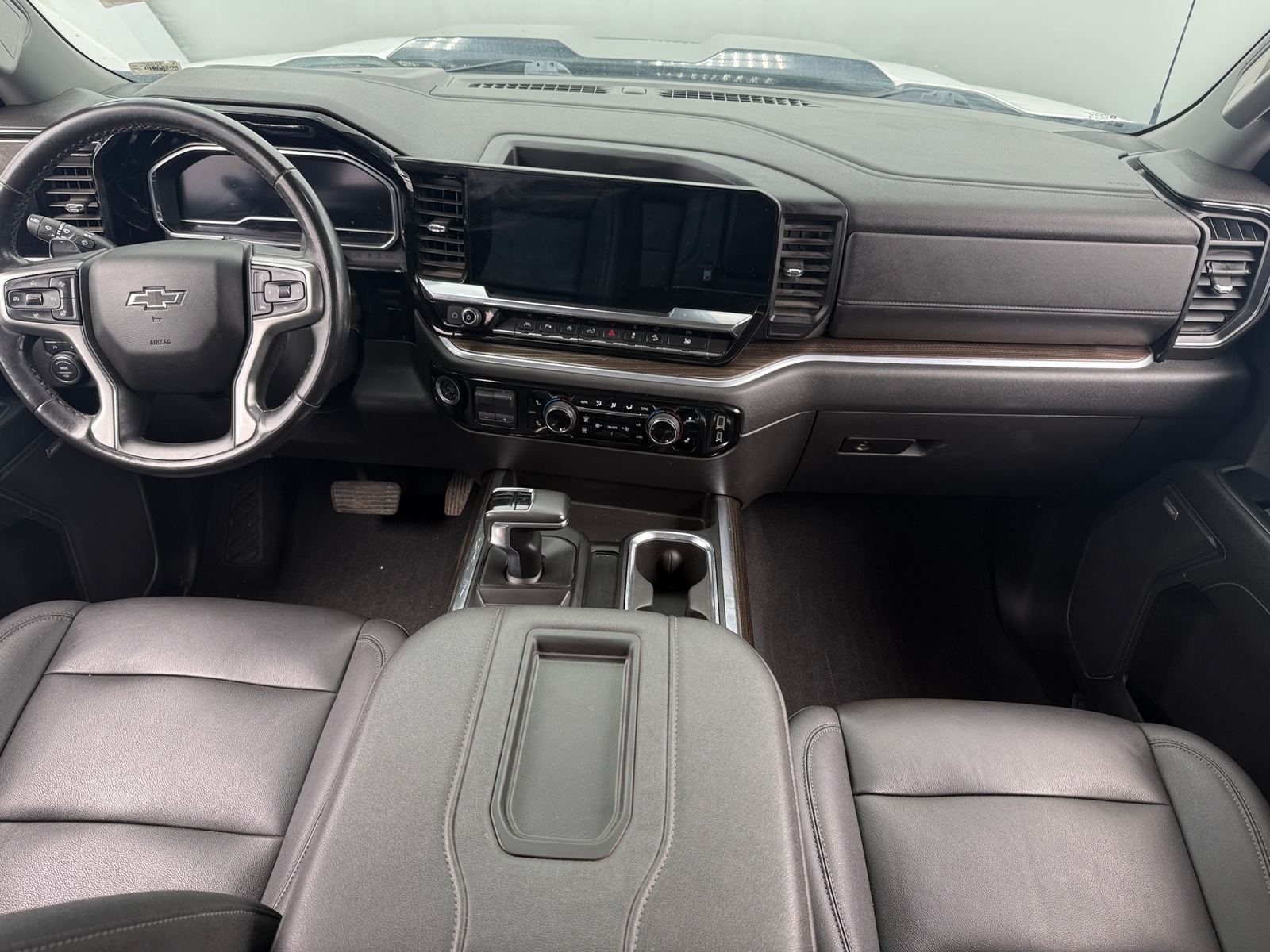 Thumbnail: 2022 Chevrolet Silverado 1500 - 3