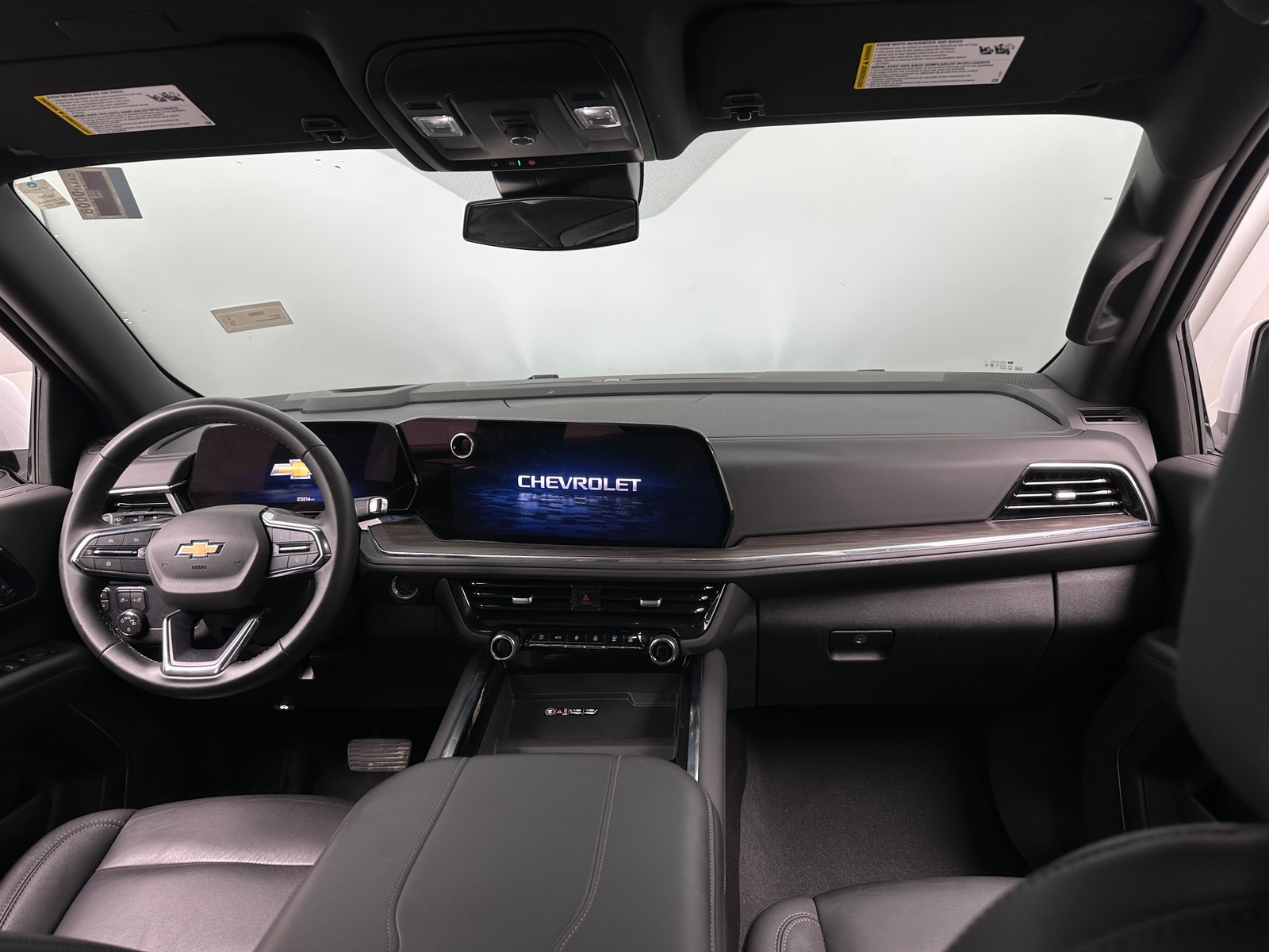 Thumbnail: 2025 Chevrolet Tahoe - 2